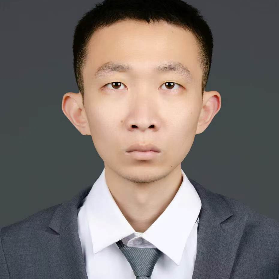 闫品