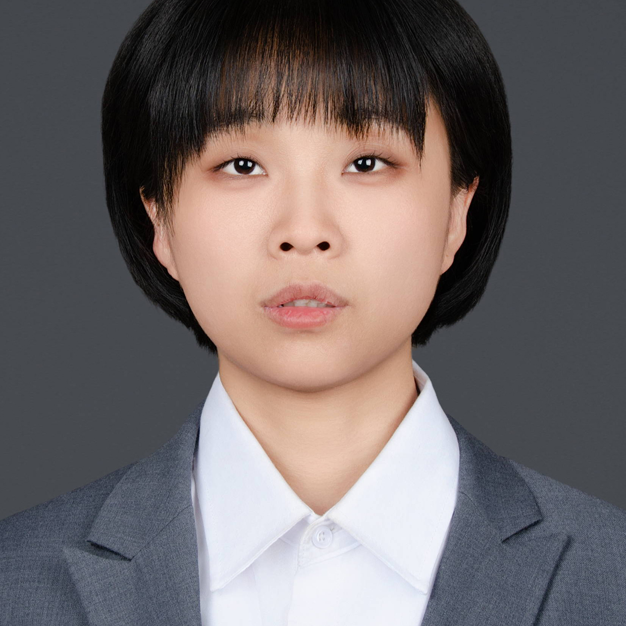 袭丽