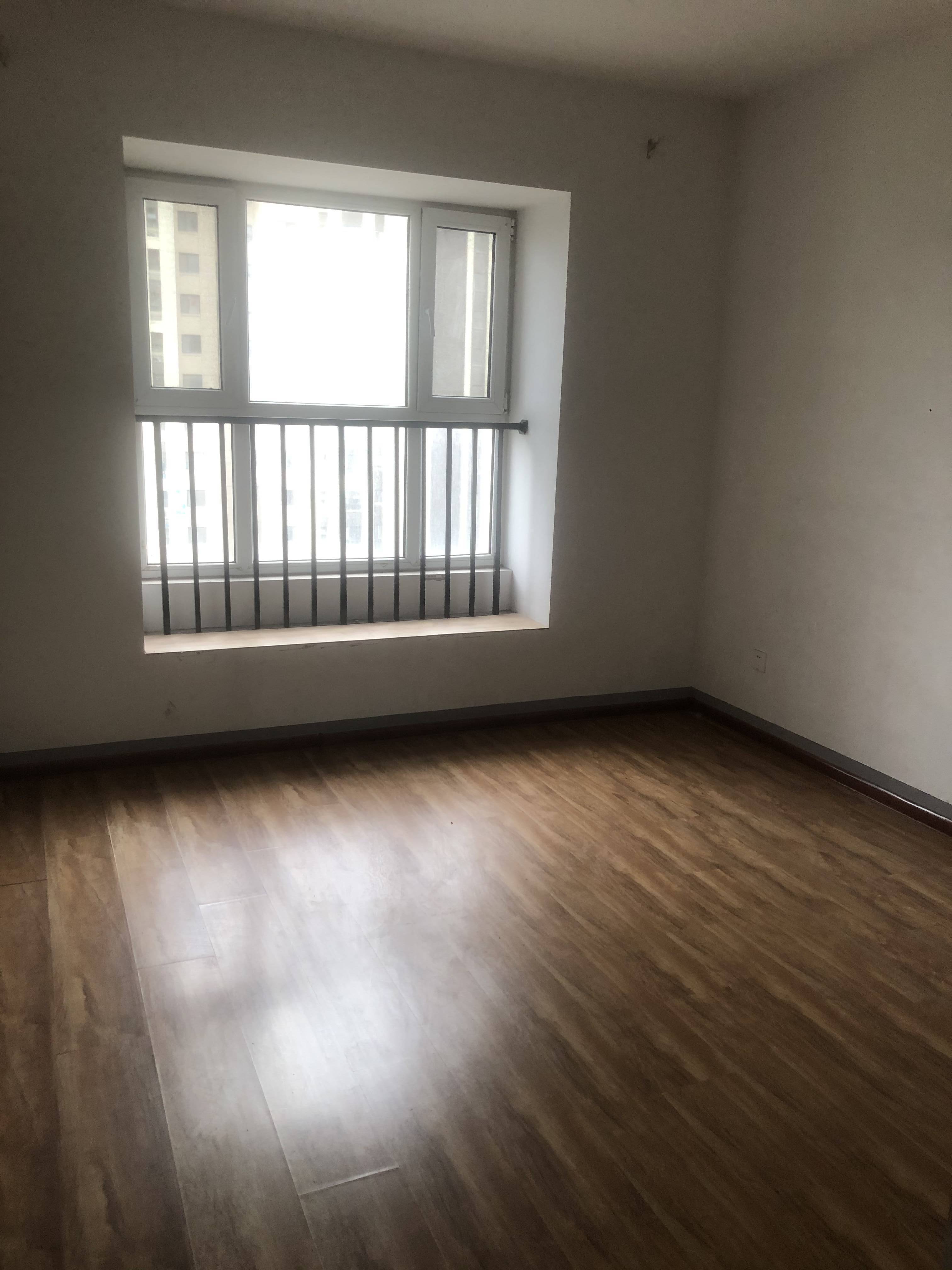 绿地新里香榭丽公馆