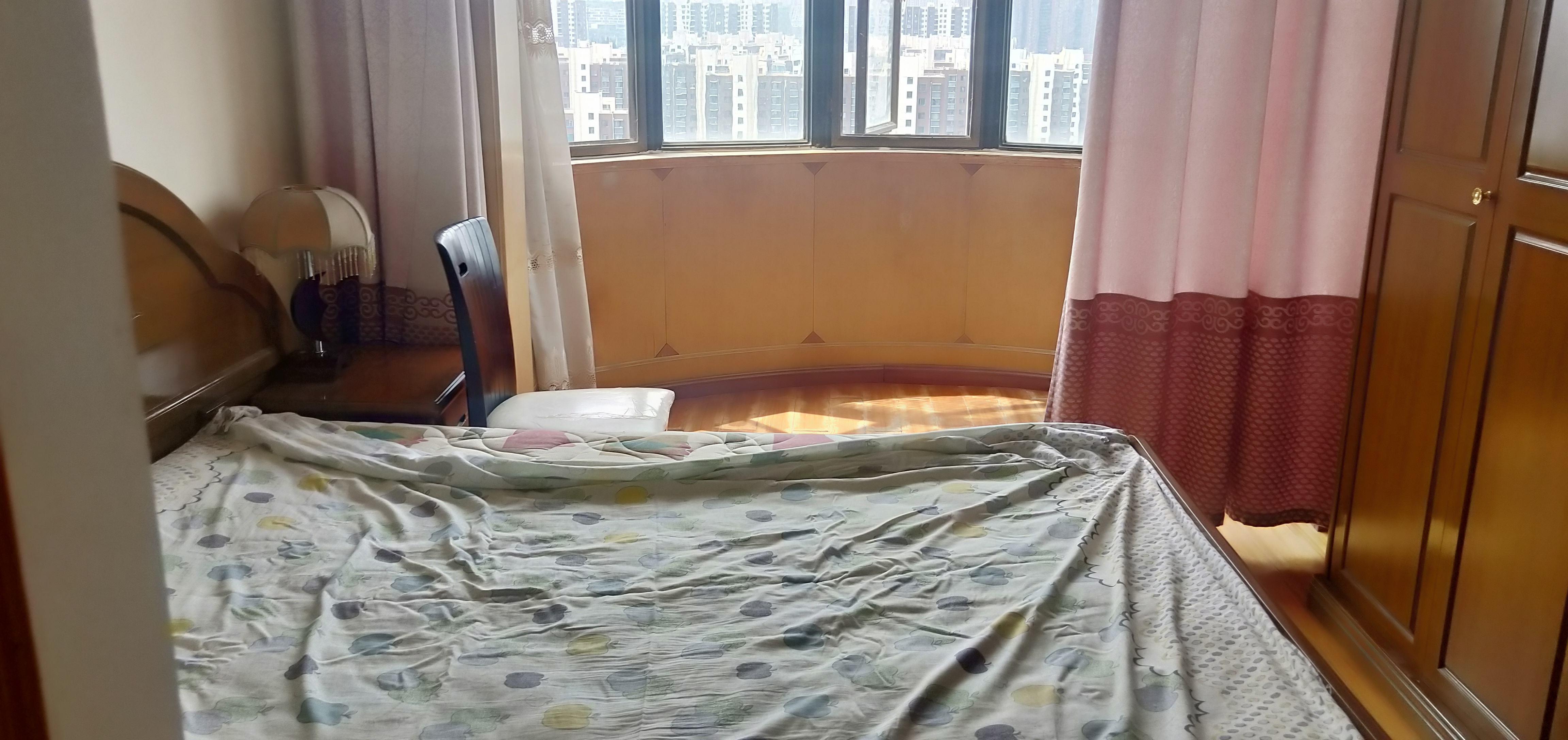 济钢新村中心区