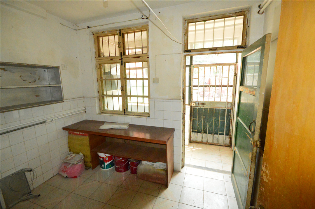  英雄山 铁路玉函小区  南北