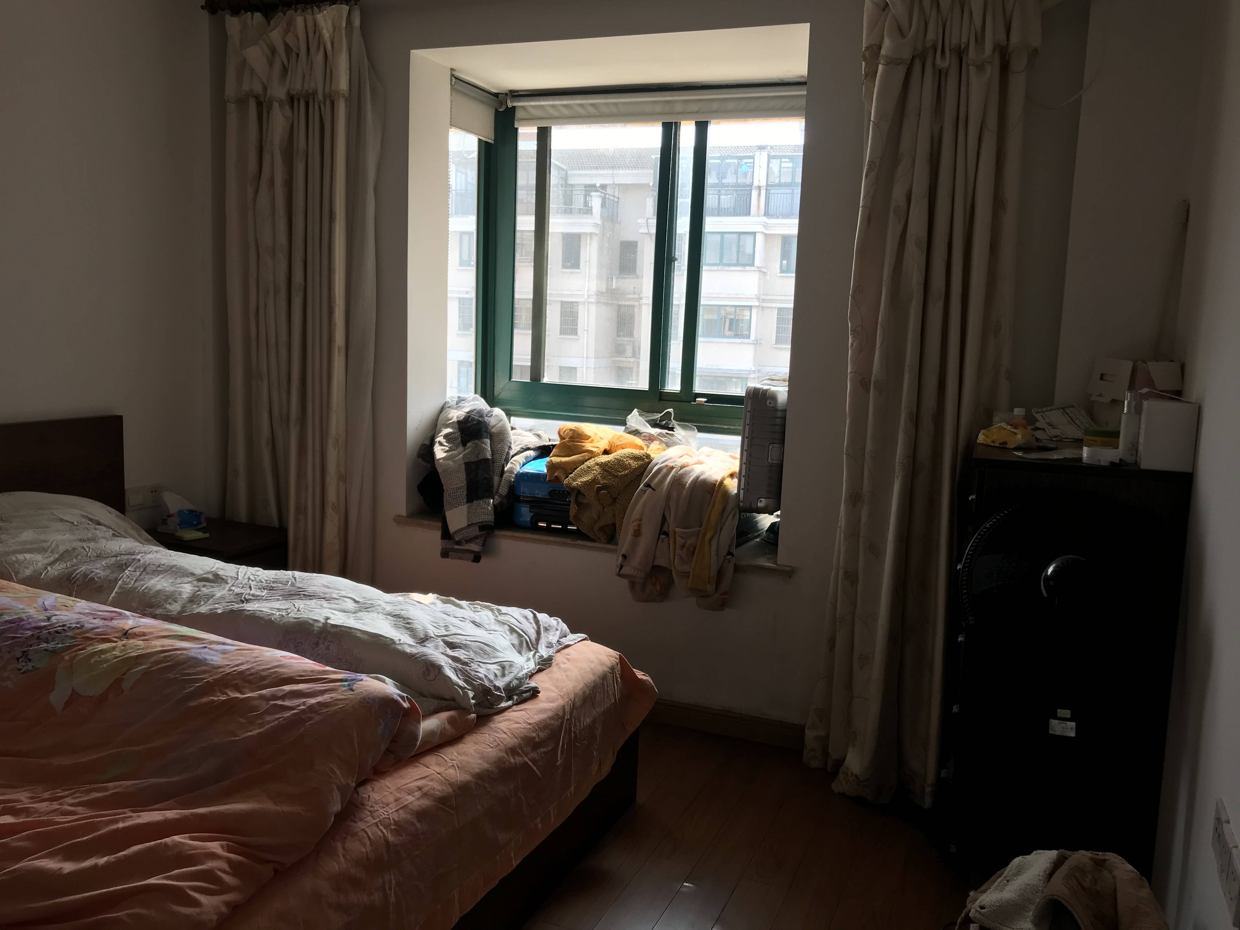 南江绿苑 3室2厅1卫101.37㎡