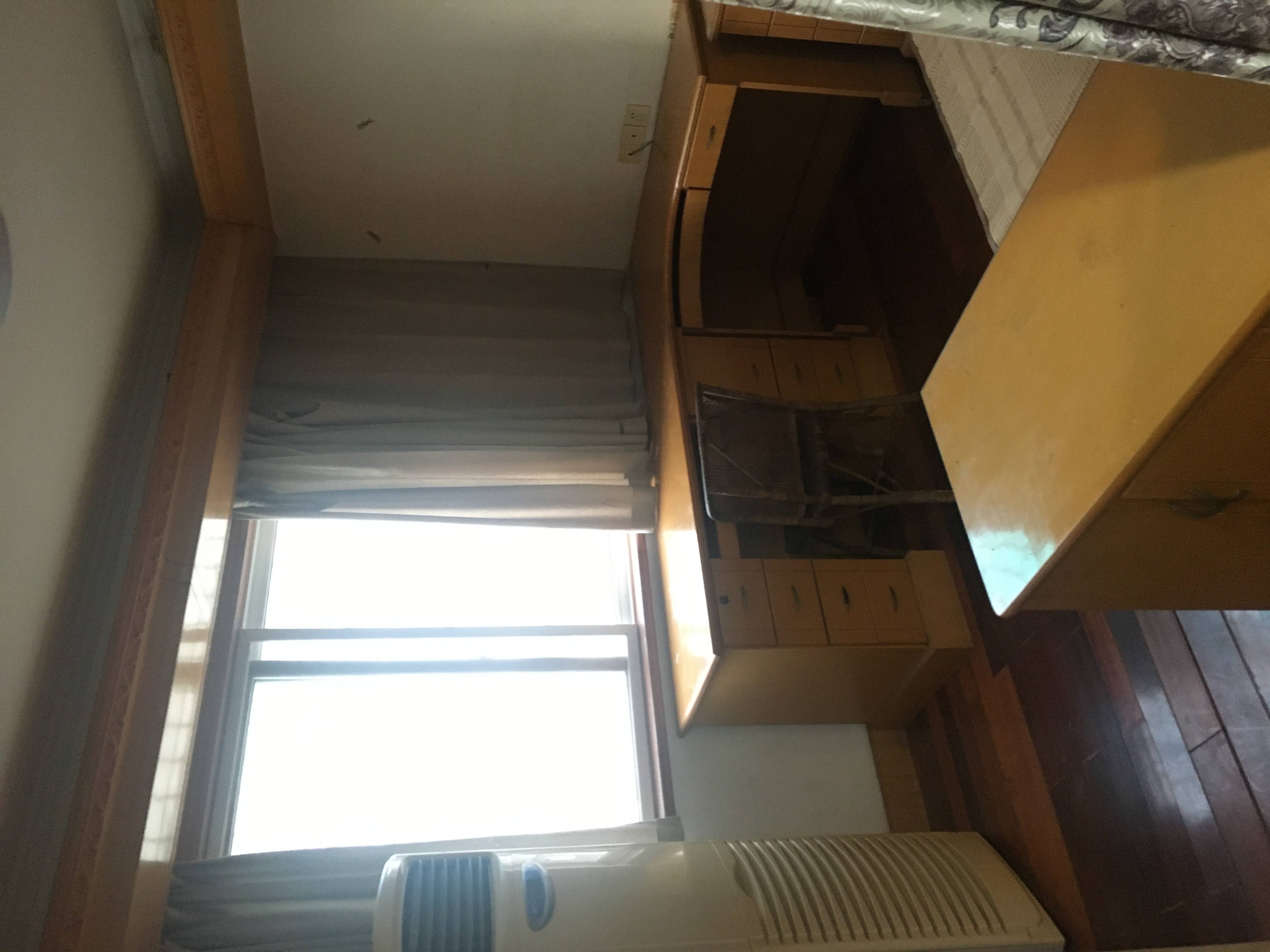 飞虹社区(二区南区) 3室1厅1卫120.0㎡2800元/月
