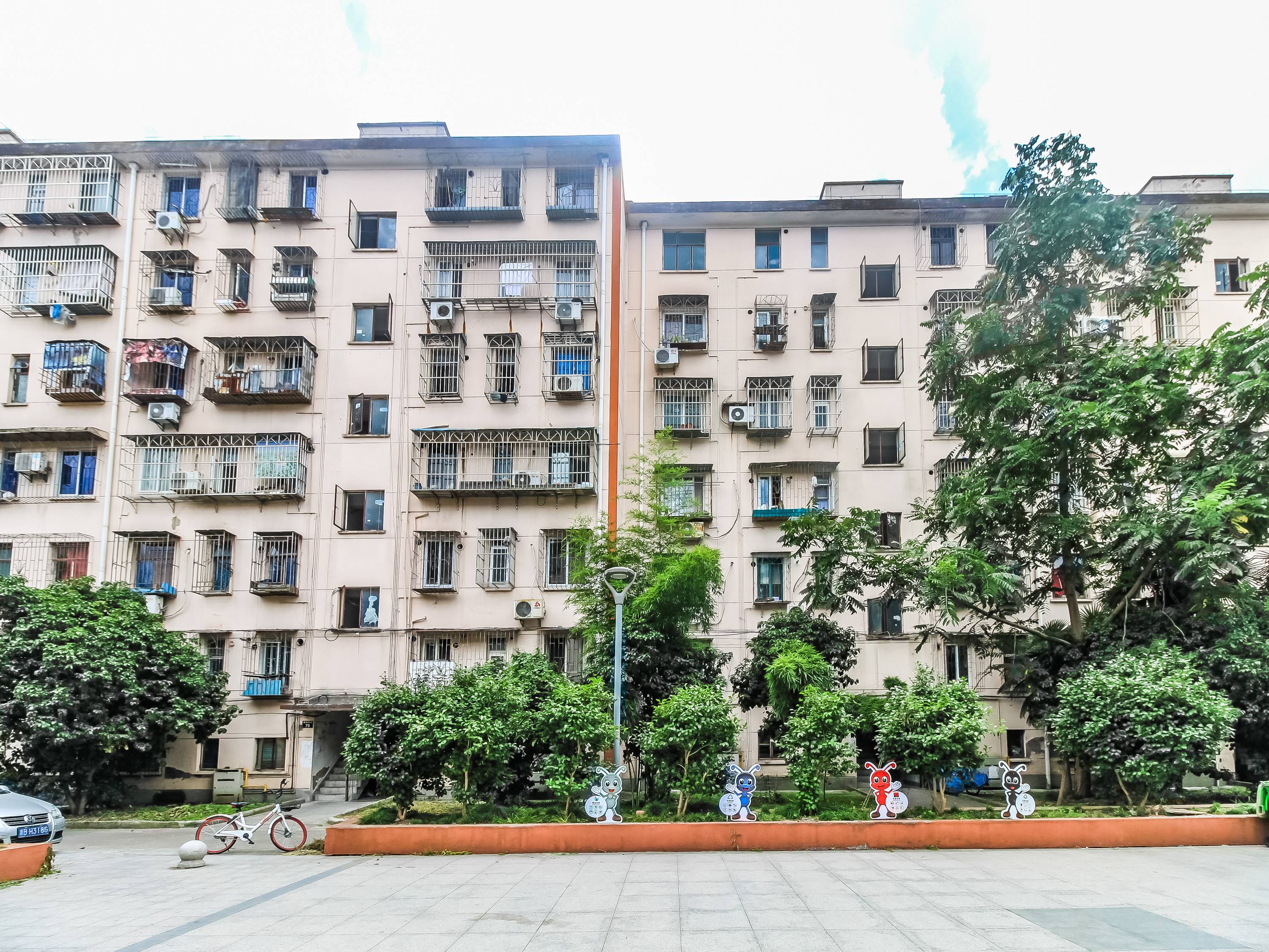 双东坊社区(翠柏西巷)