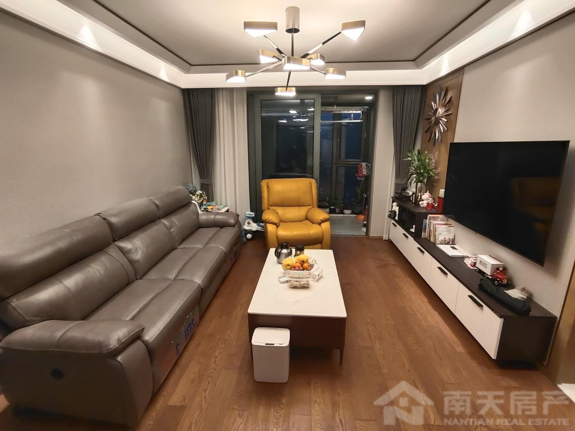 宁波府 4室2厅2卫125.87㎡