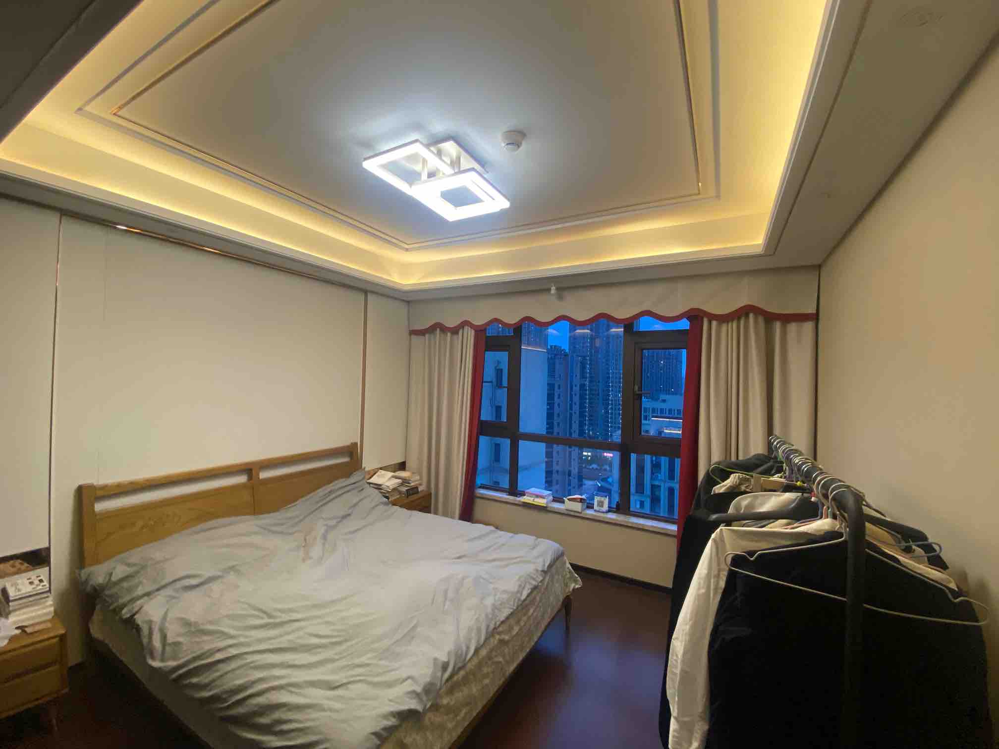 龙湖天御府 3室2厅2卫137.06㎡