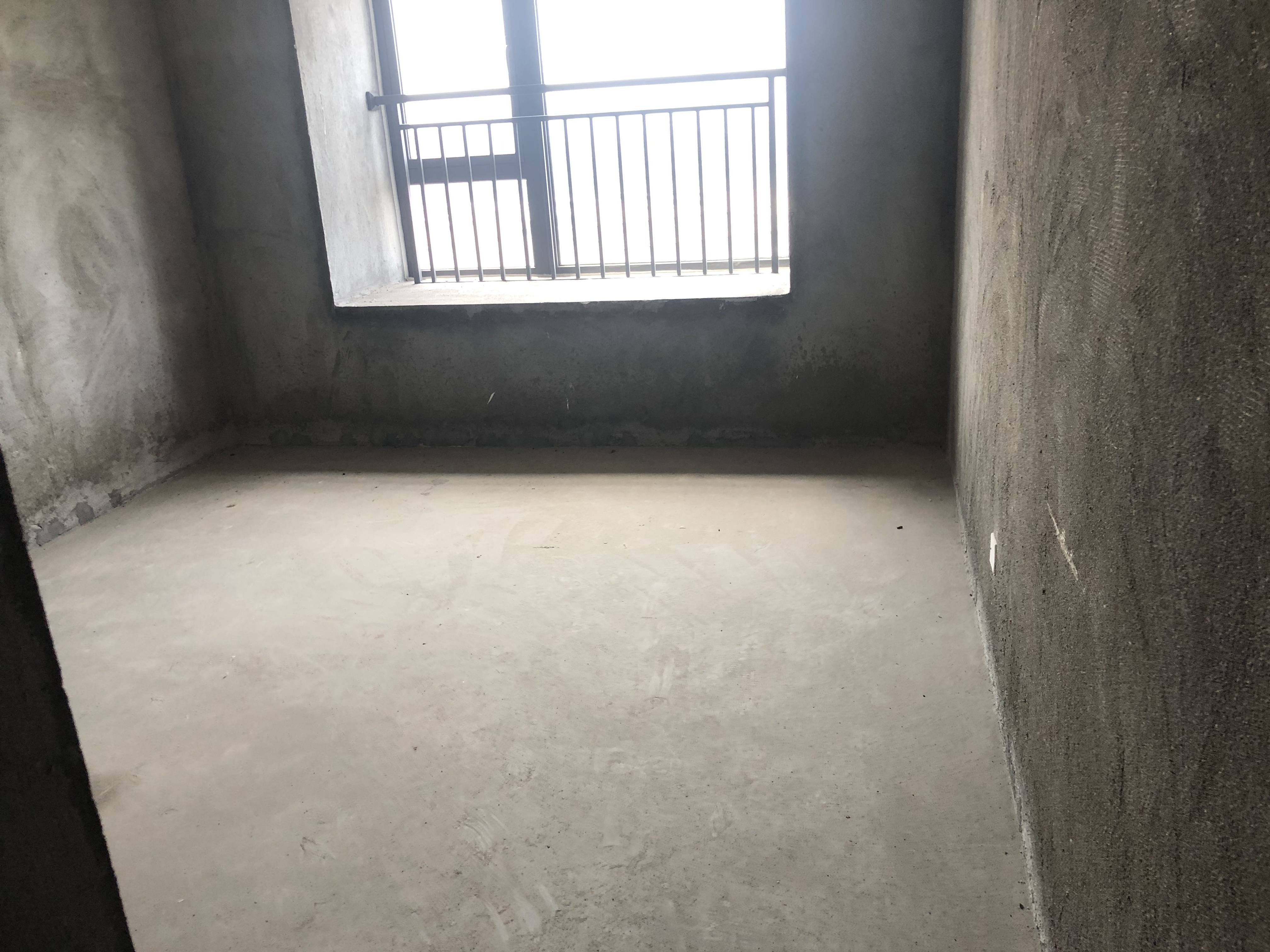 东鲁世家 3室2厅2卫112.68000000000001㎡