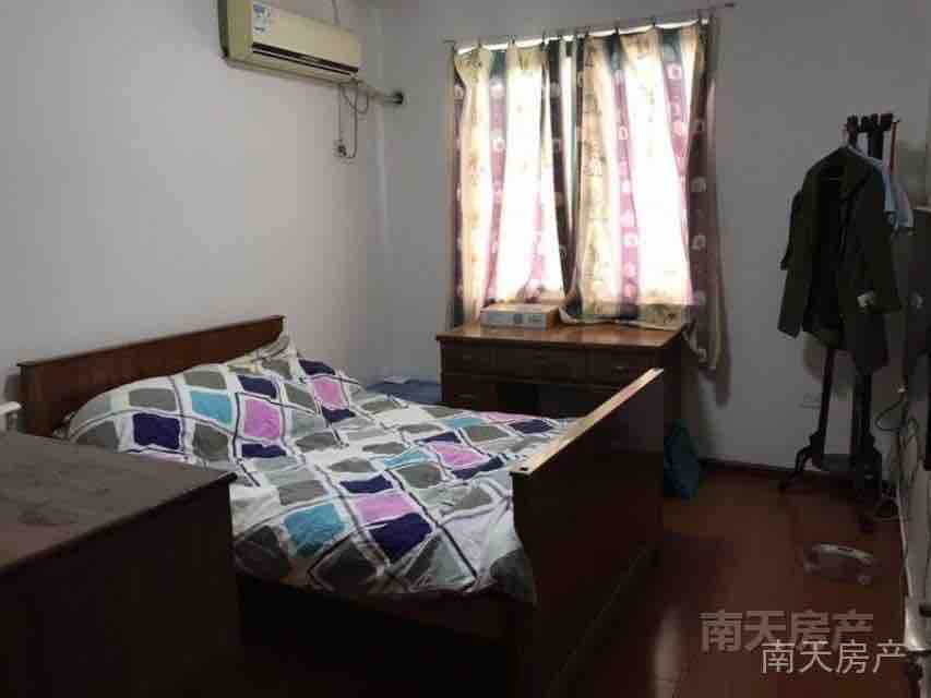 马浦丰和园(B区) 4室2厅2卫108.8㎡