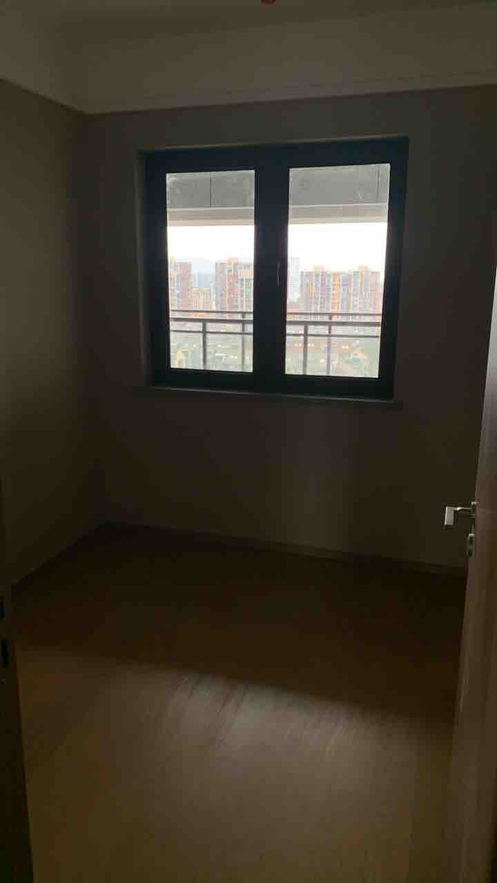 云潮中心 3室2厅2卫99.870000000000005㎡
