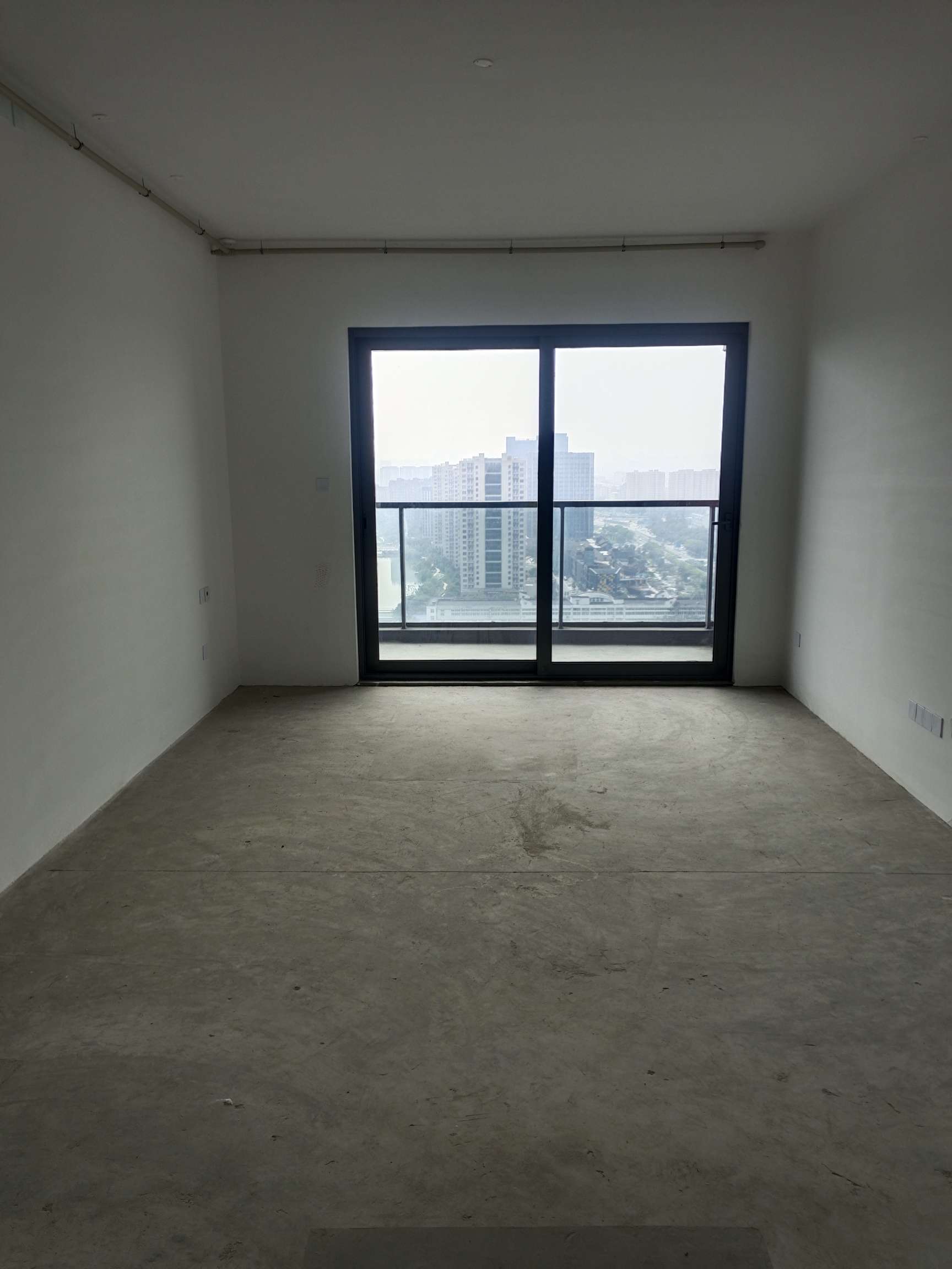 新桂沁澜府 4室2厅2卫153.09999999999999㎡