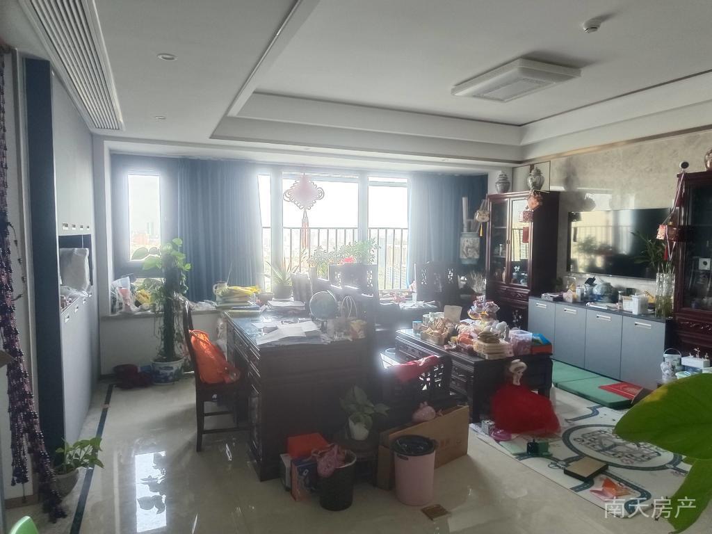 保利天悦(一期) 3室2厅2卫116.81999999999999㎡
