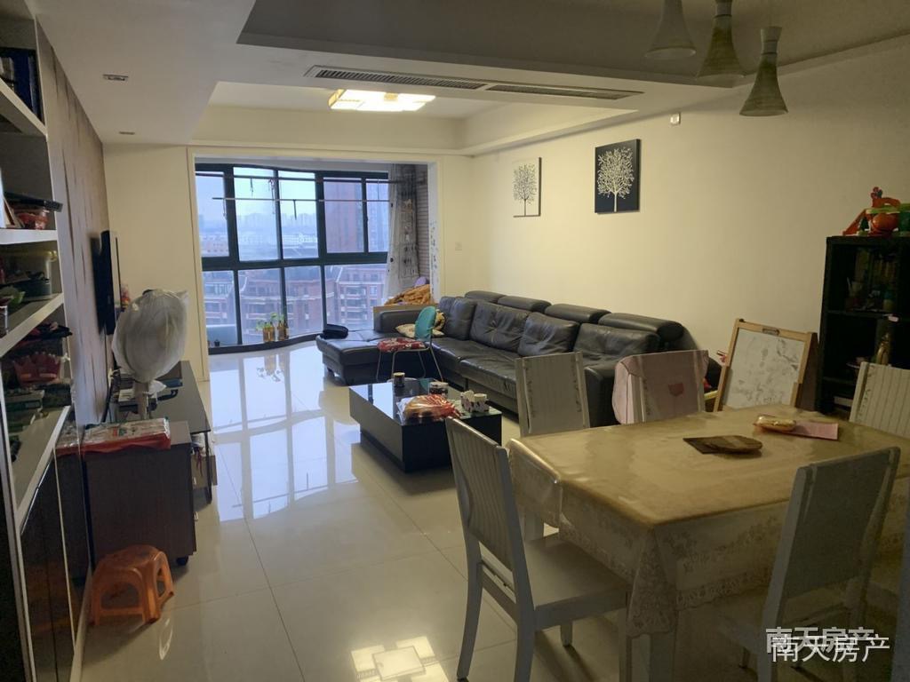 紫郡 3室2厅2卫136.28㎡
