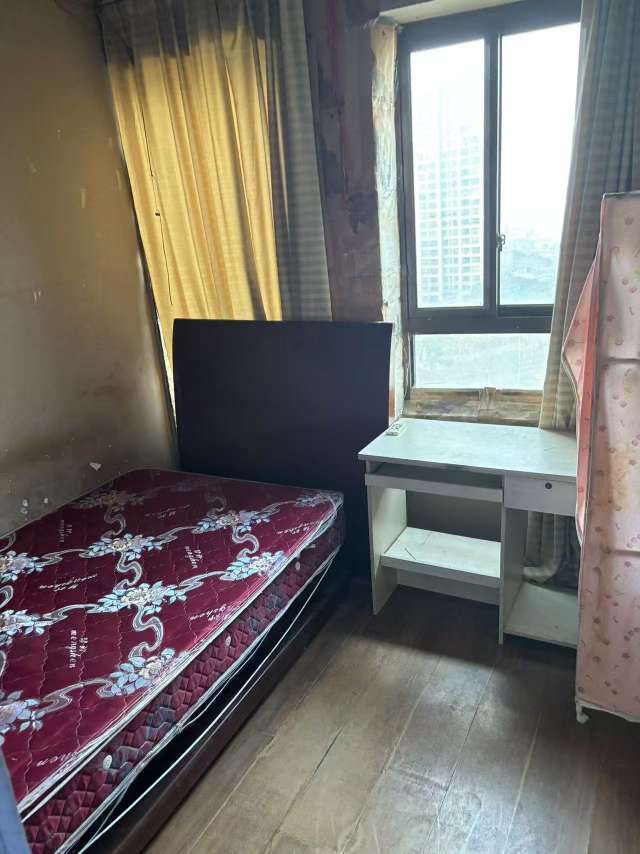 ART蓝湾 3室2厅2卫116.98999999999999㎡2200元/月