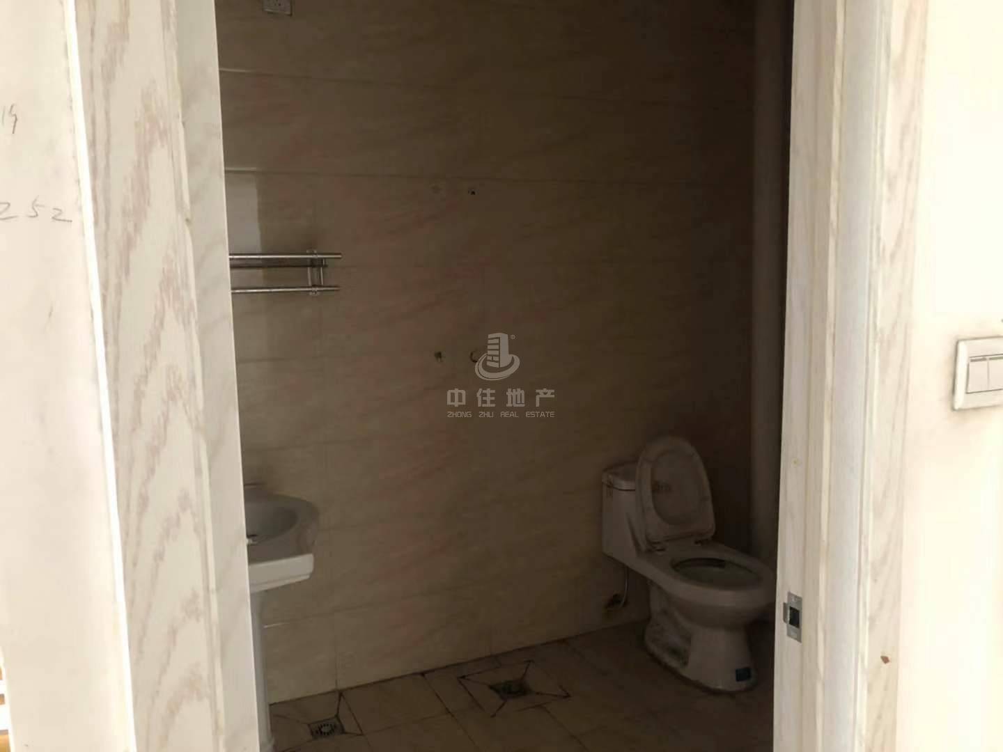 大明翠庭湖畔苑