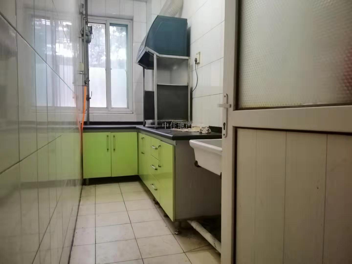 西苑小区