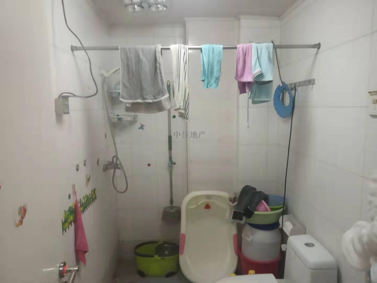 茗筑美嘉