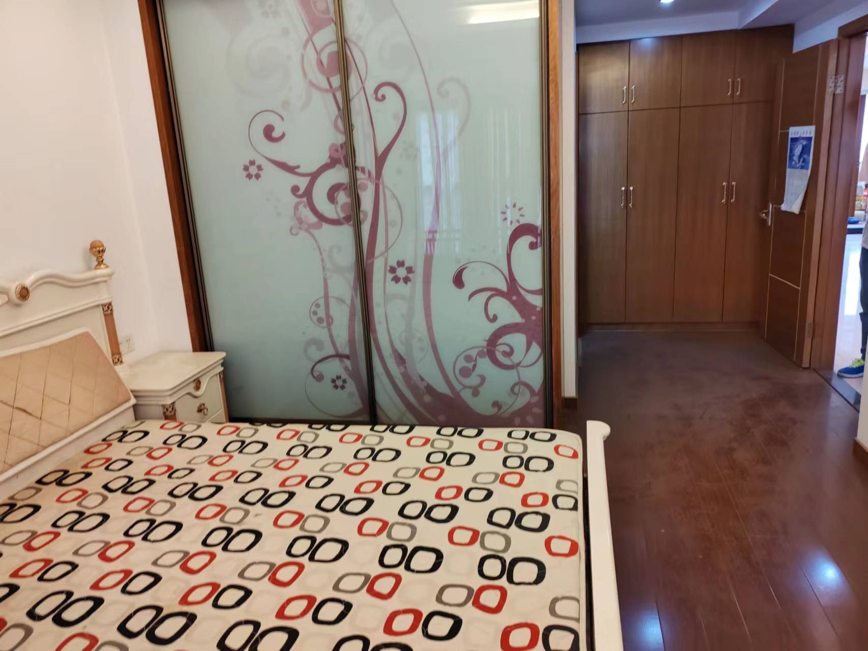 新天地(东区) 4室2厅2卫167.88999999999999㎡