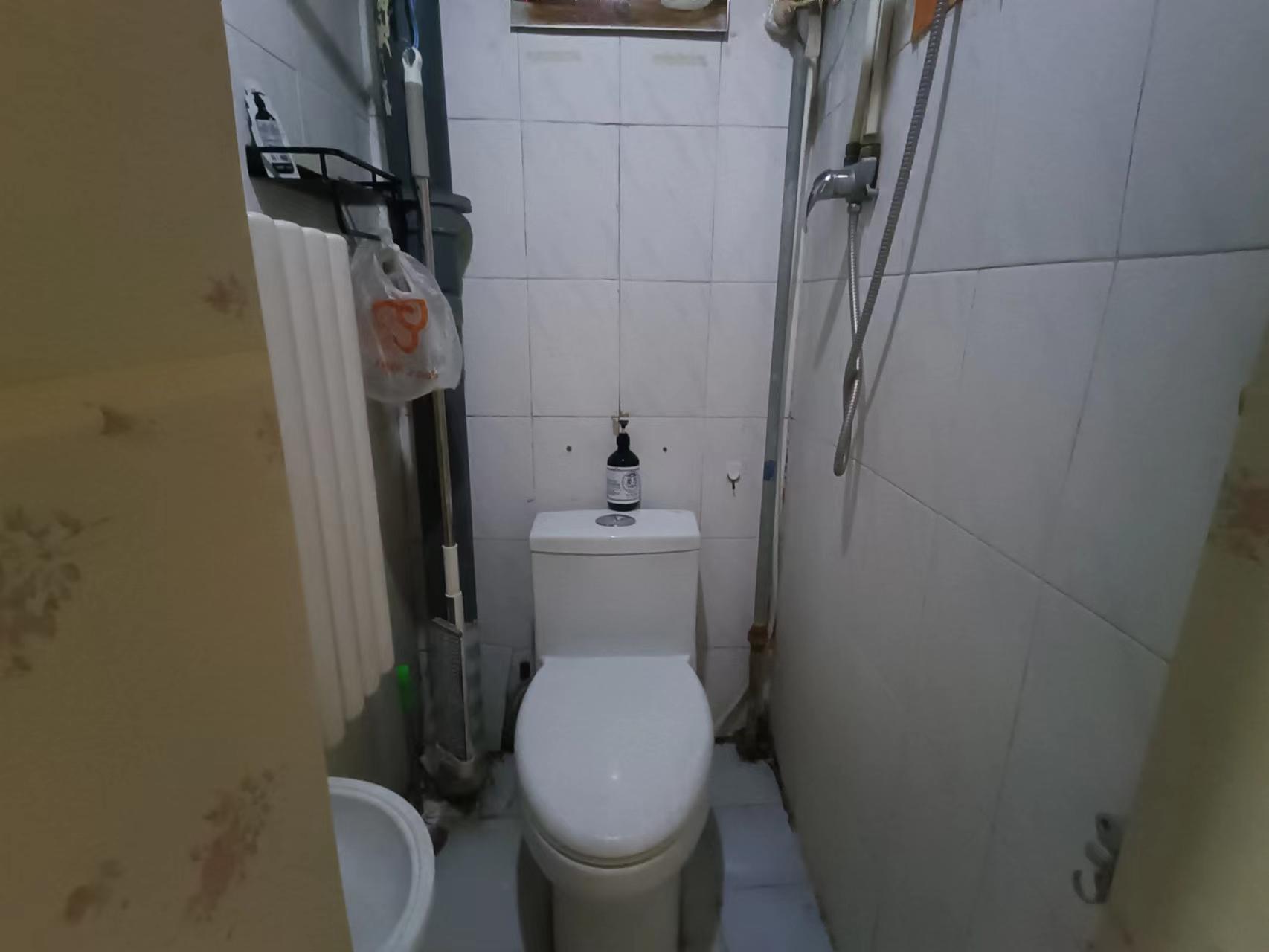 山师教工三宿舍