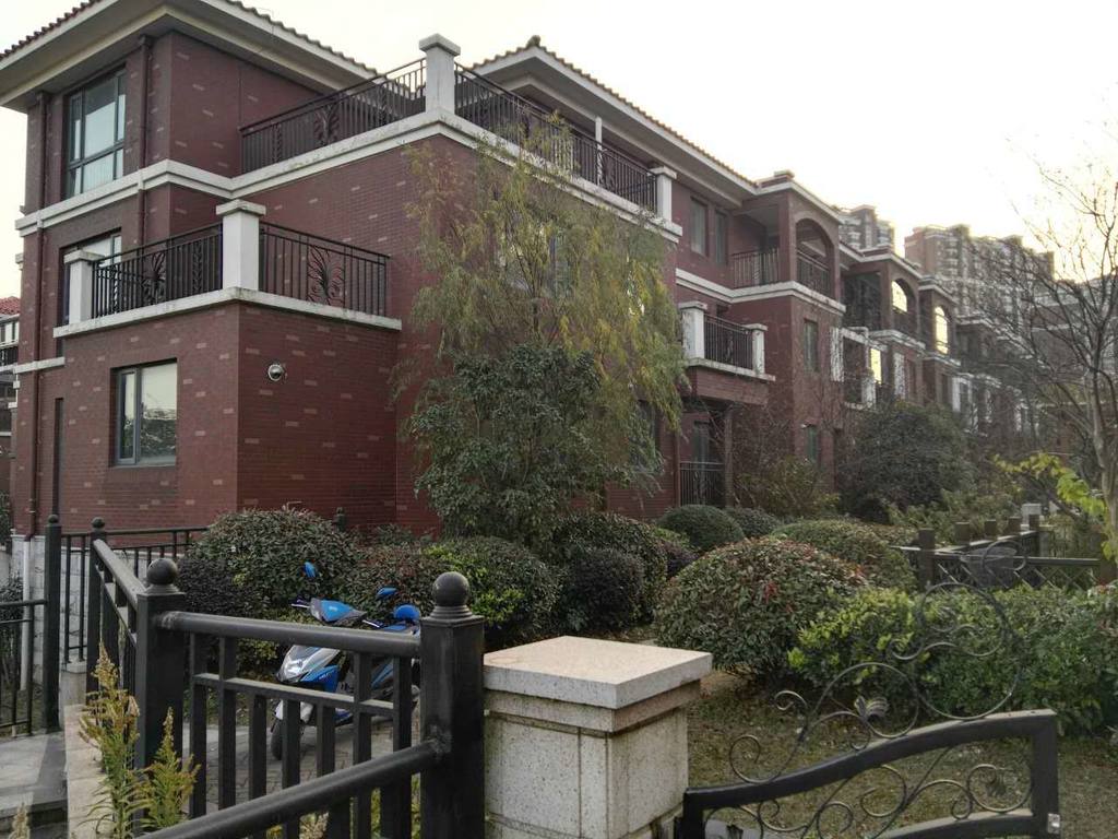 急售z  帝景豪园  实验小学  叠加别墅  豪华装修 别墅