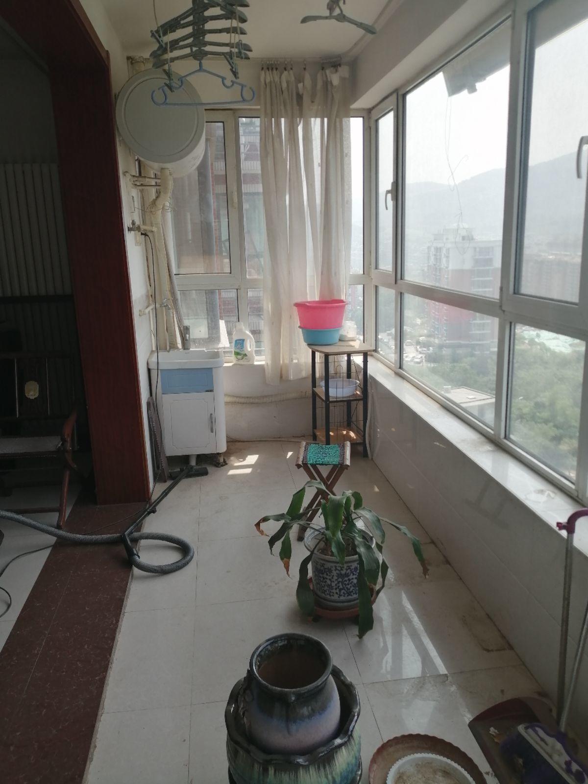 洪山苑