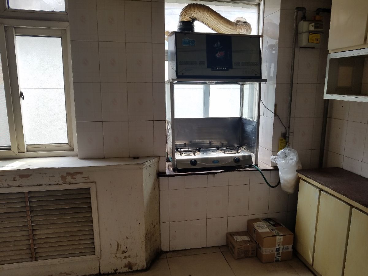 建国小经六路单位宿舍