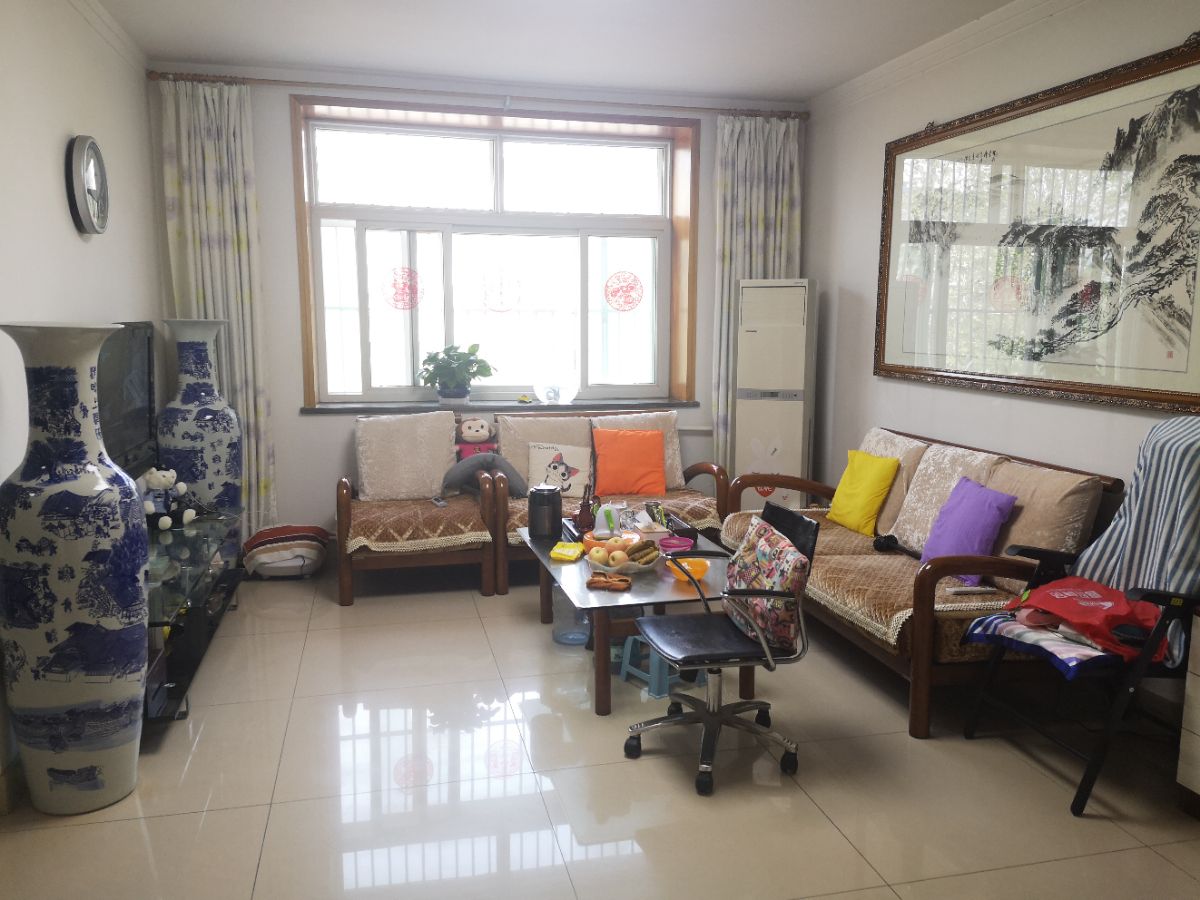  长清凤凰山庄 南北