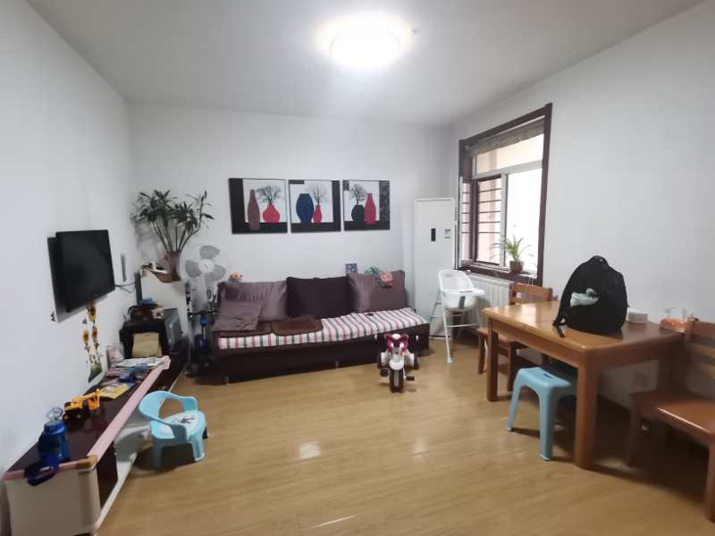 
                            假日丽景花园 