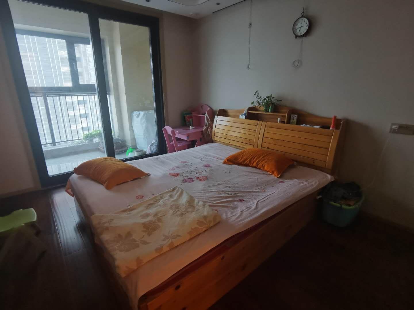 万科海晏门