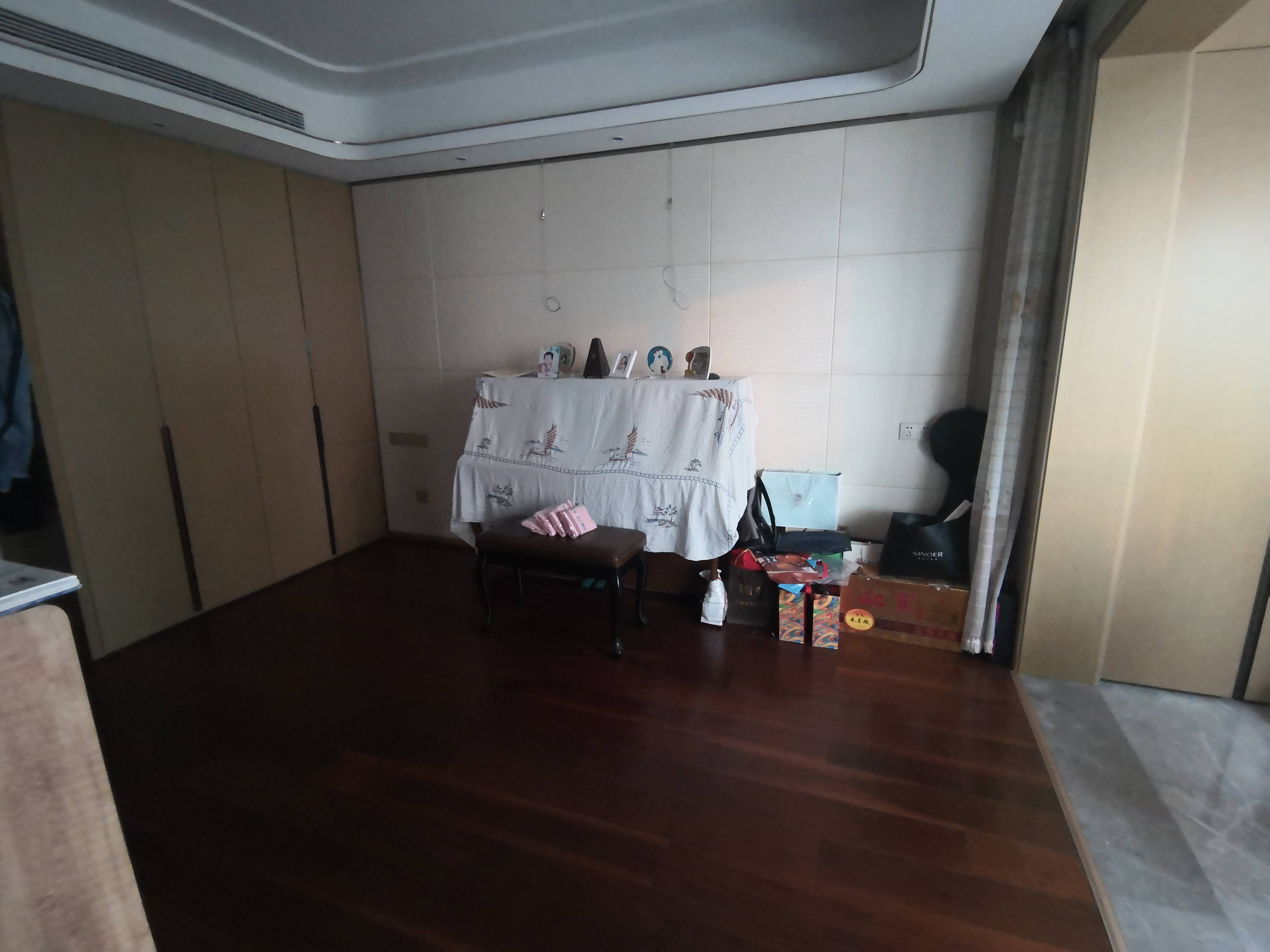 万科海晏门