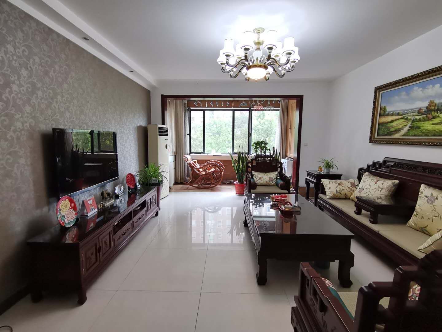  黄金99华府 南北