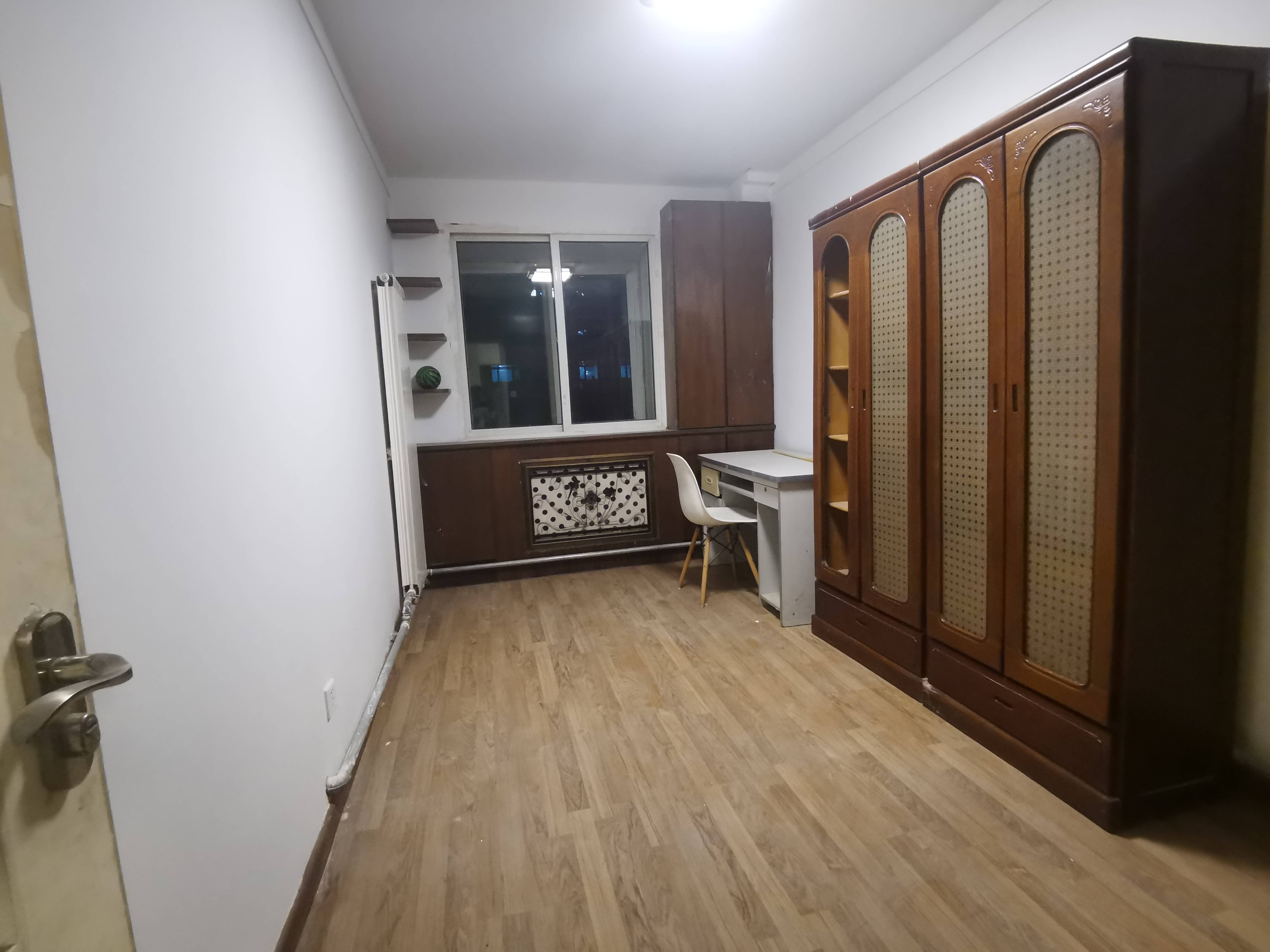 山师教工五宿舍