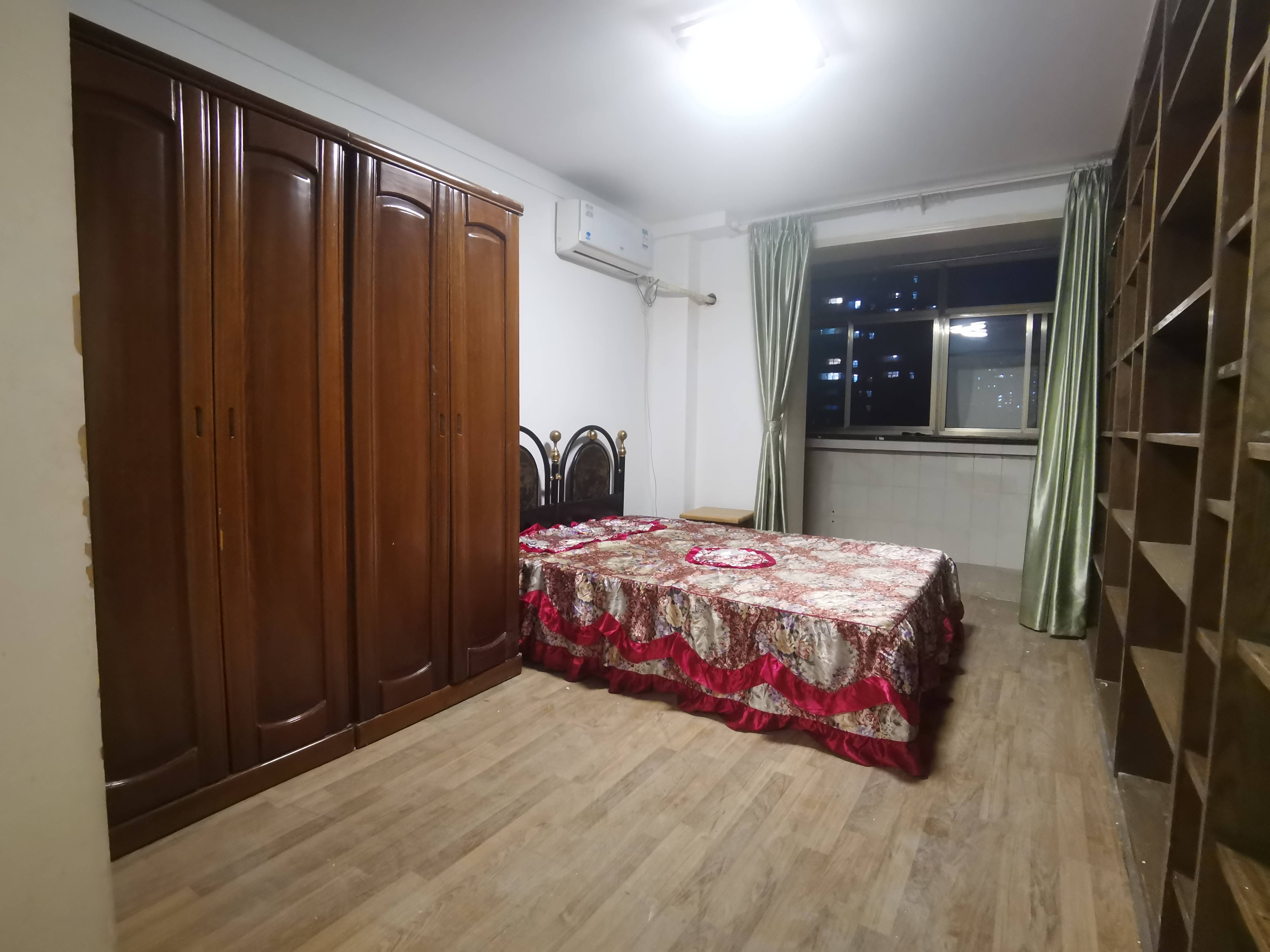 山师教工五宿舍