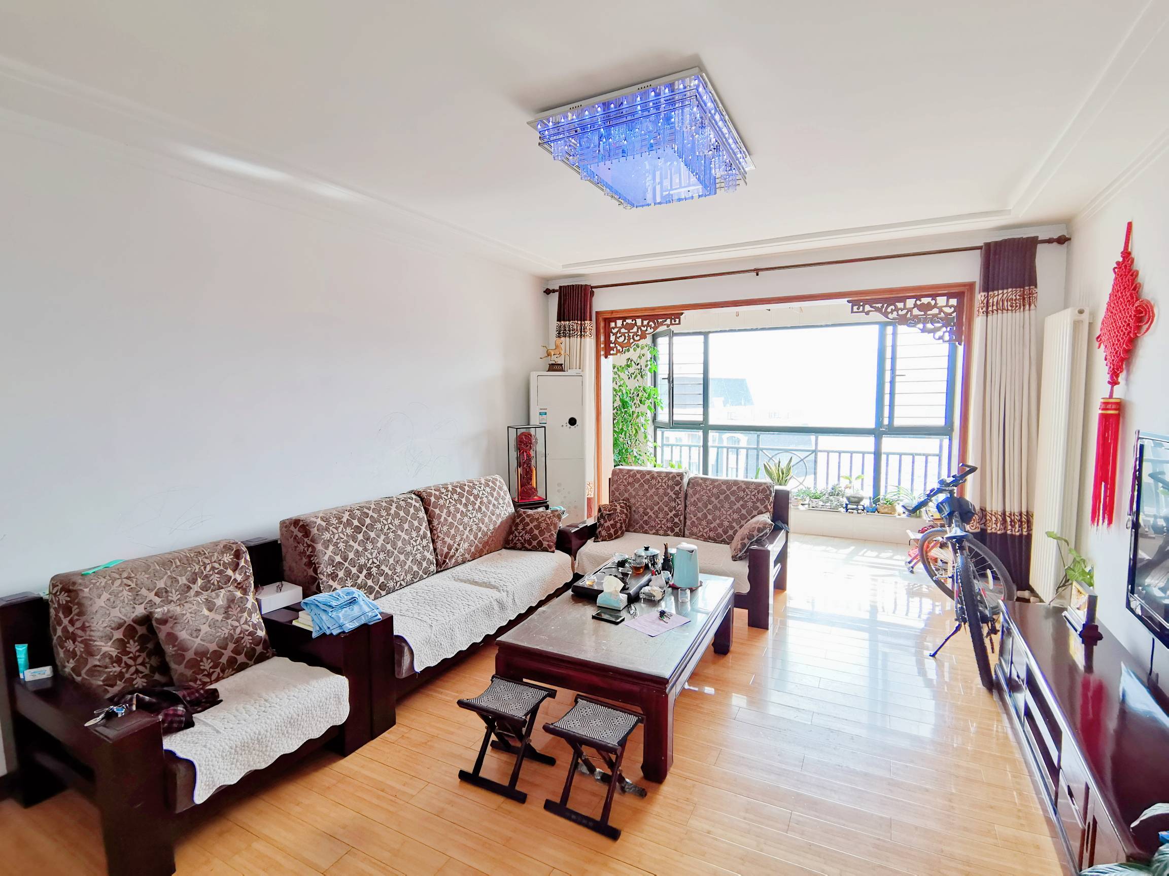  名士豪庭一区 南北