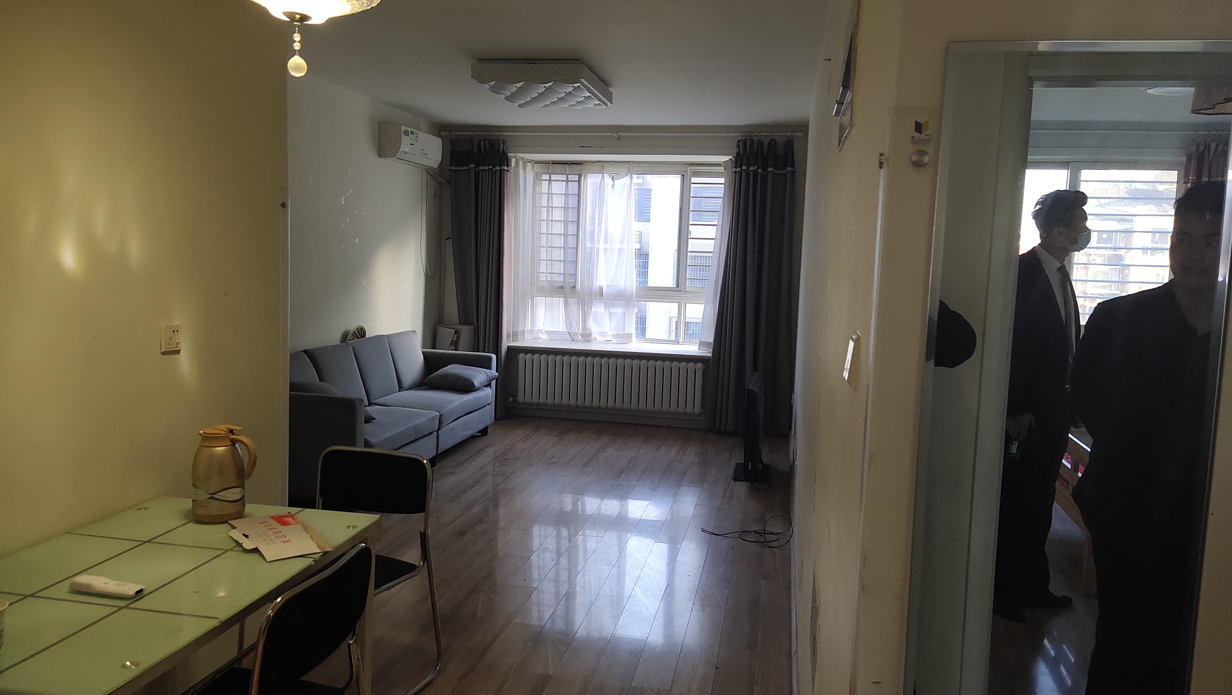 整租·世家山水庭院2居室精装,近地铁随时看房