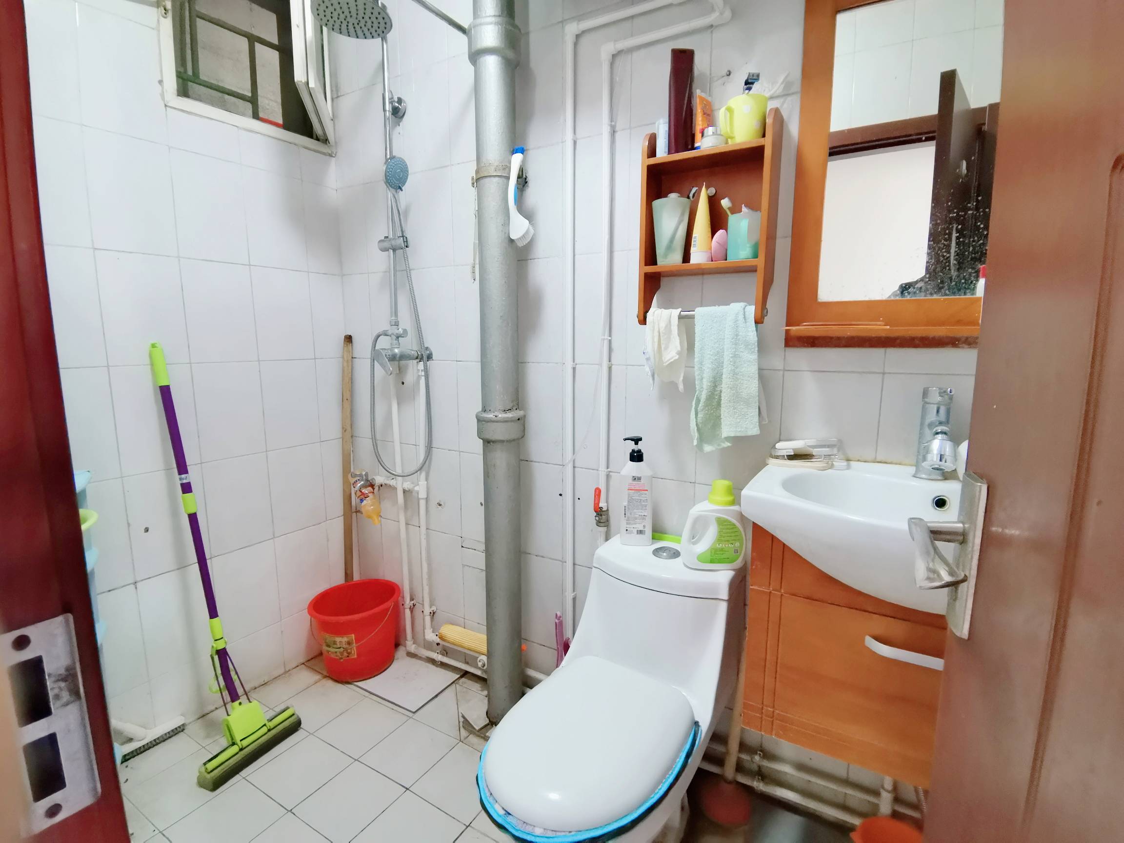 南券门巷小区(趵突泉南路16号)