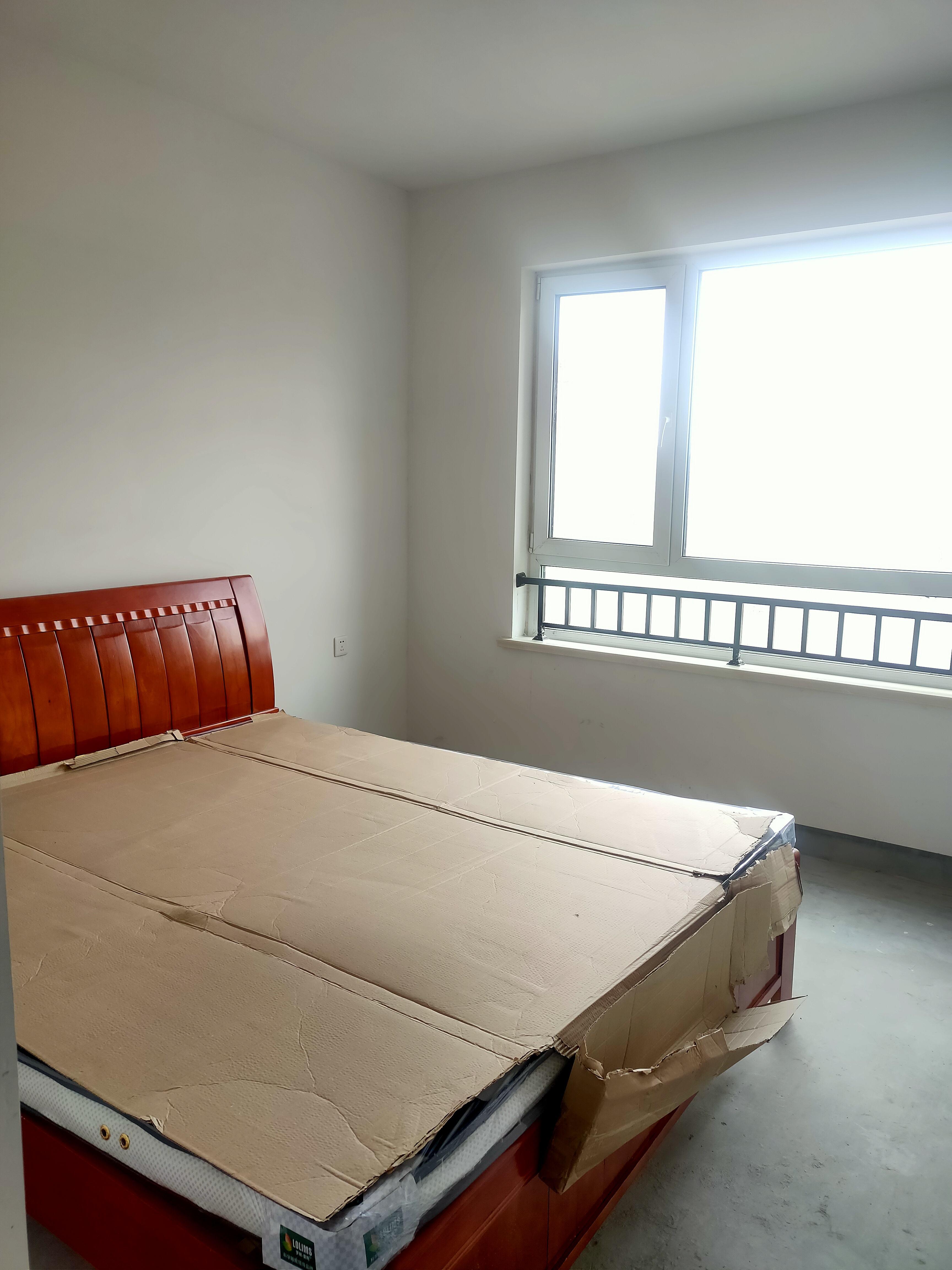 绿地新里香榭丽公馆