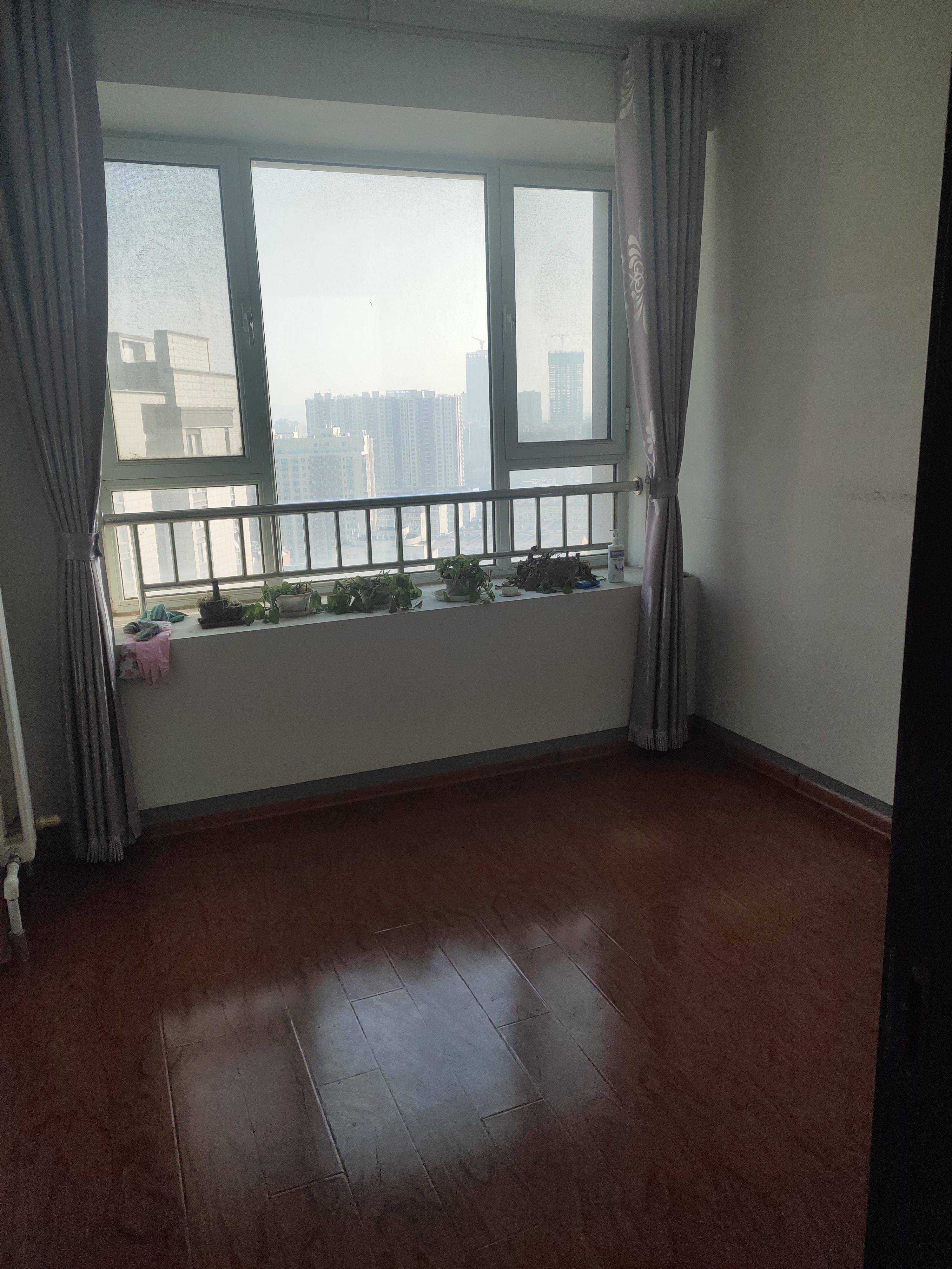 龙腾国际花园