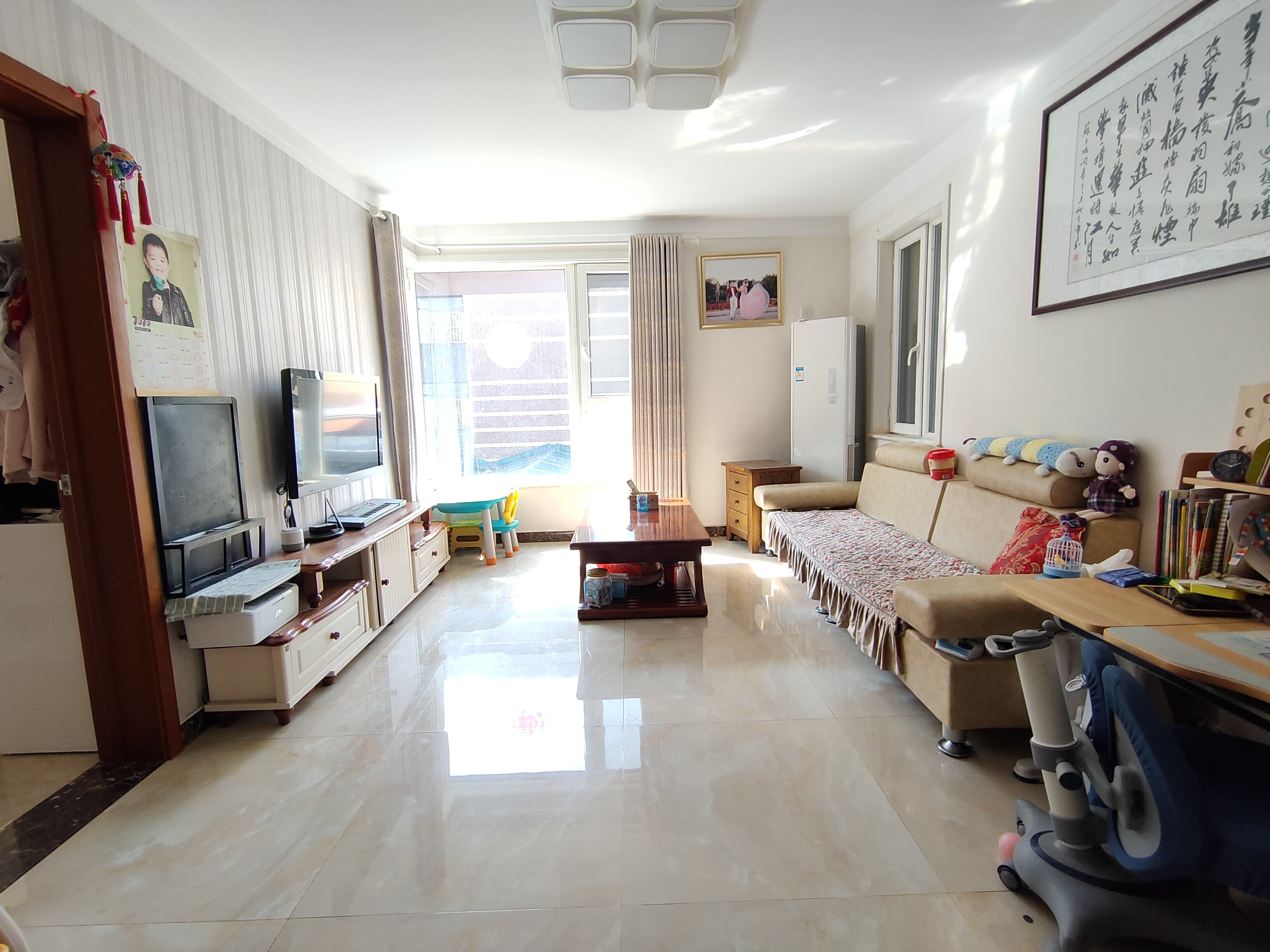  重汽翡翠外滩 南北