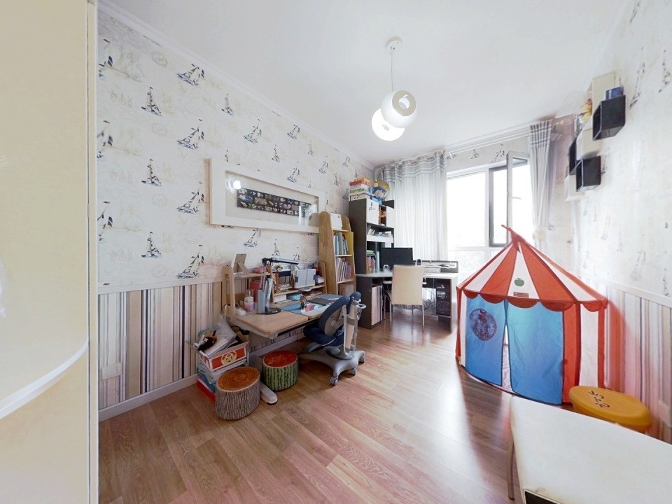 鲁能领秀城中央公园（十七、十八区）