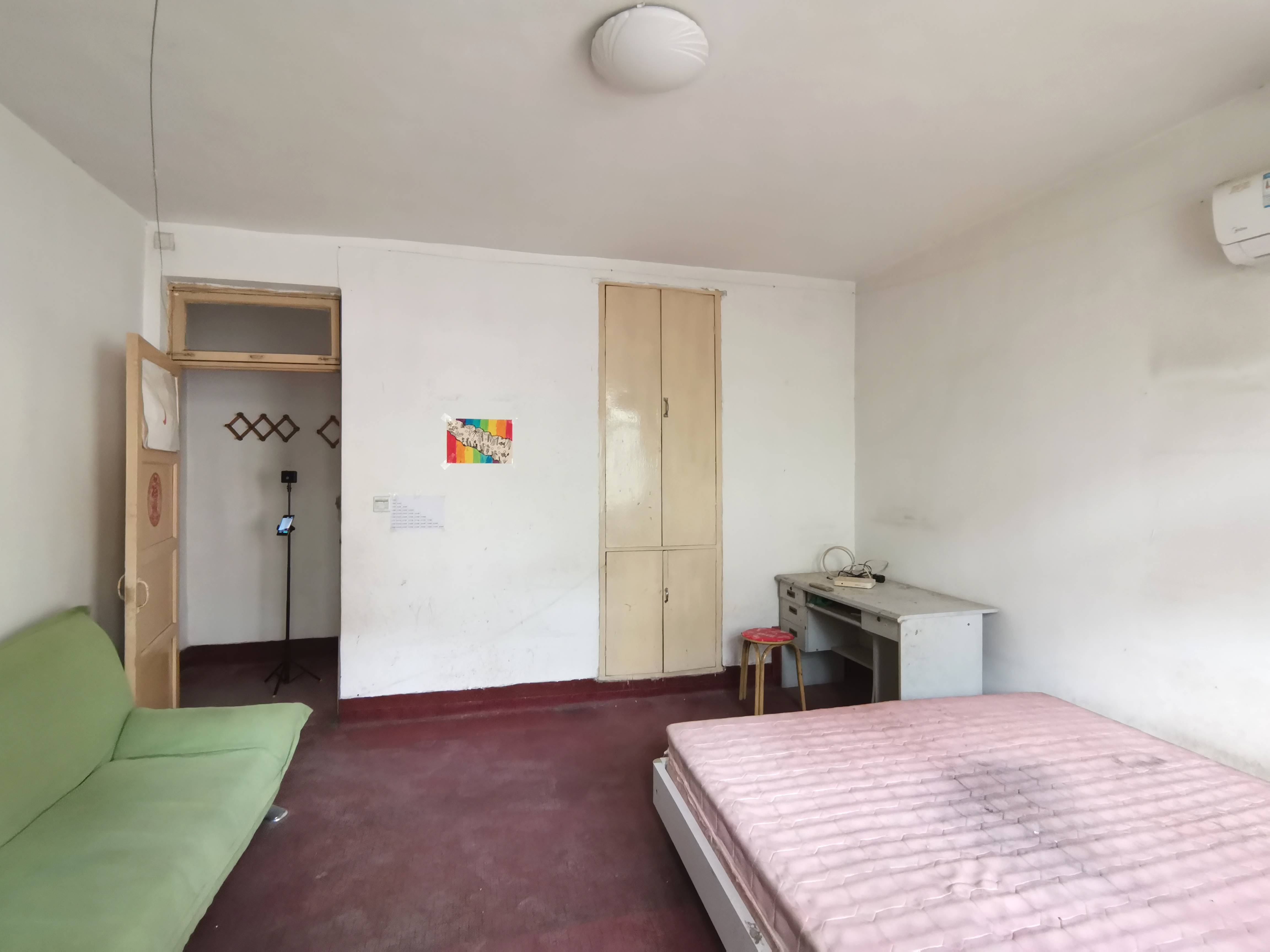 万盛街单位宿舍