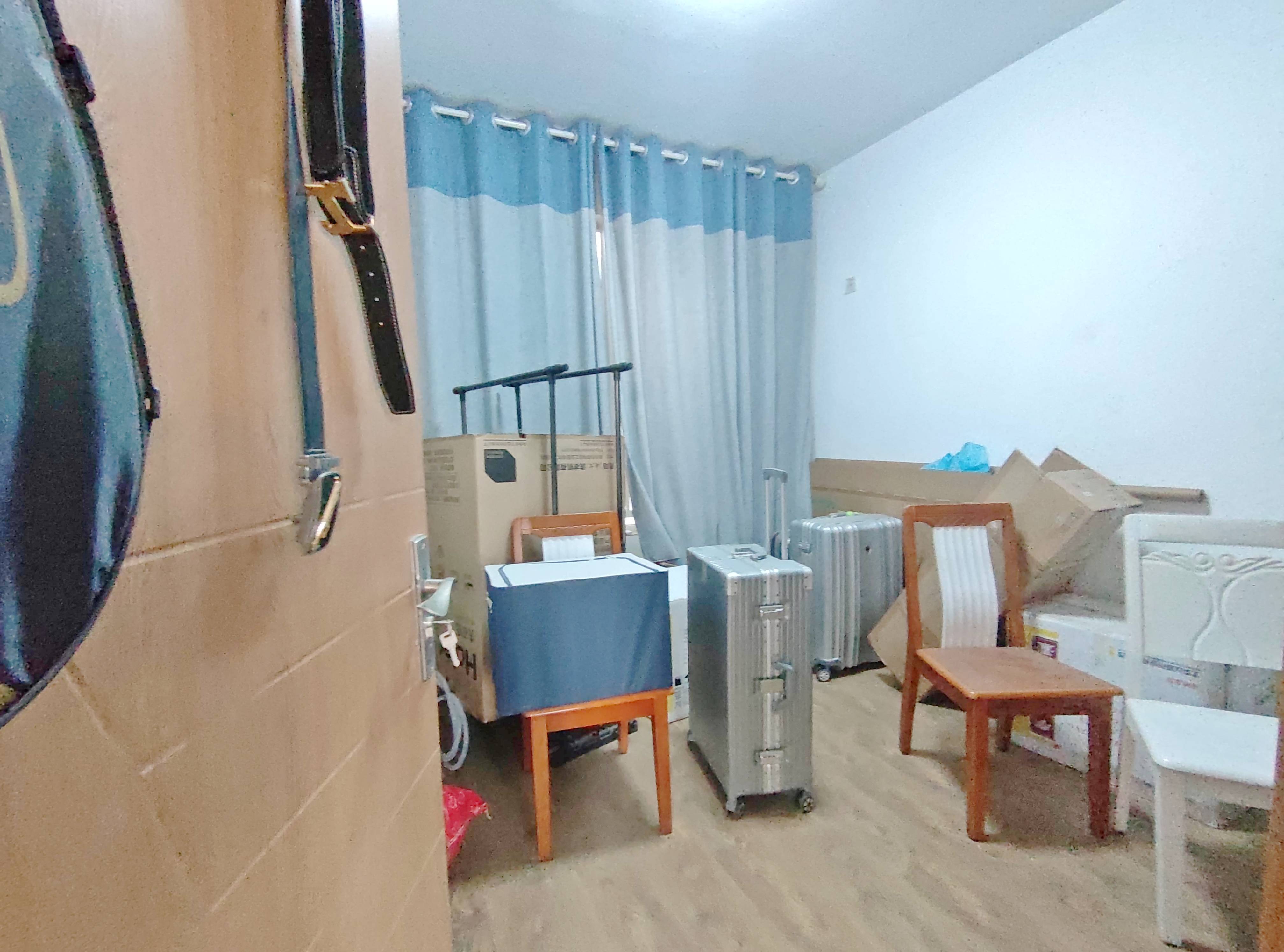 绿地新里卢浮公馆