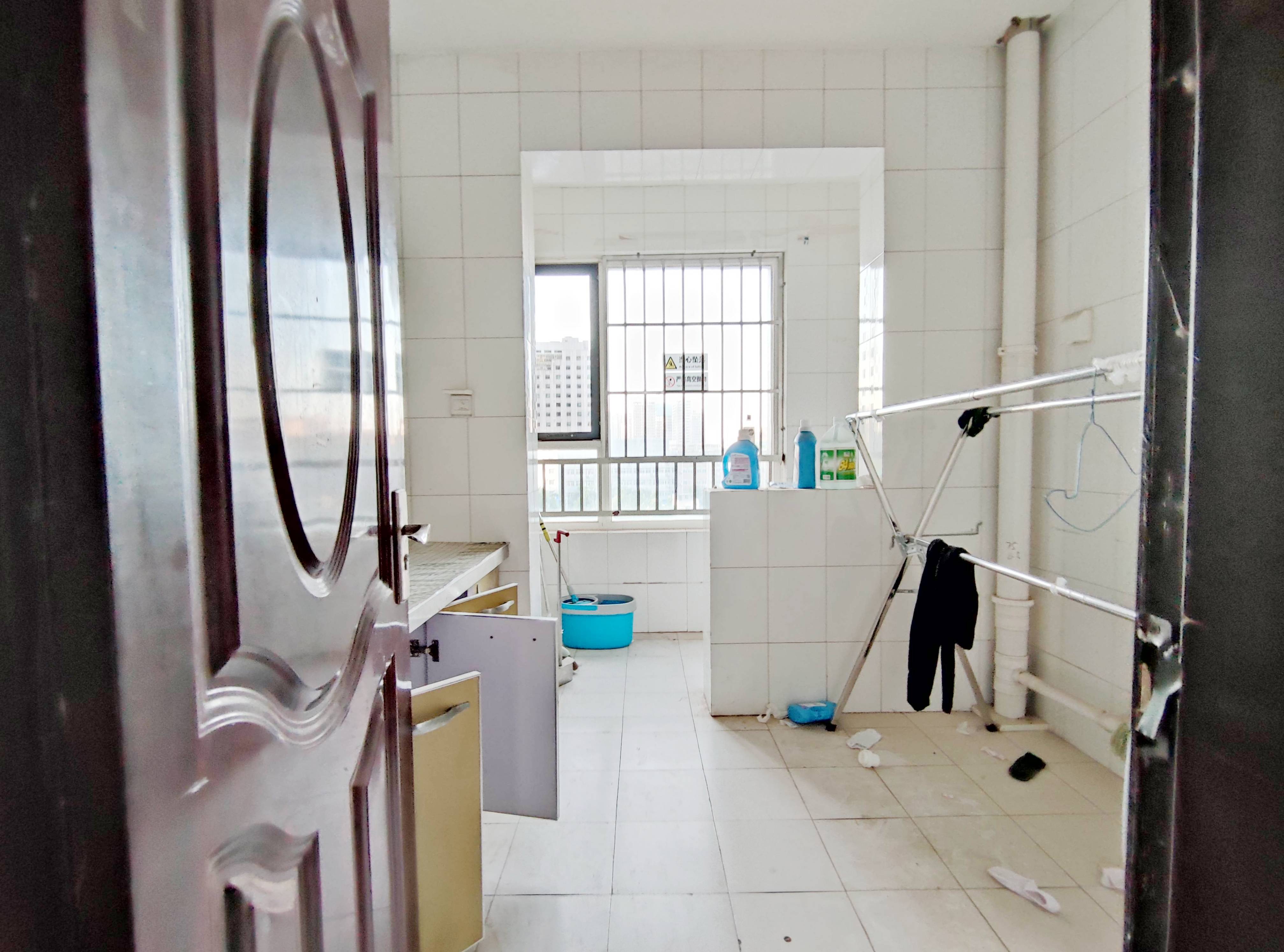 绿地新里卢浮公馆