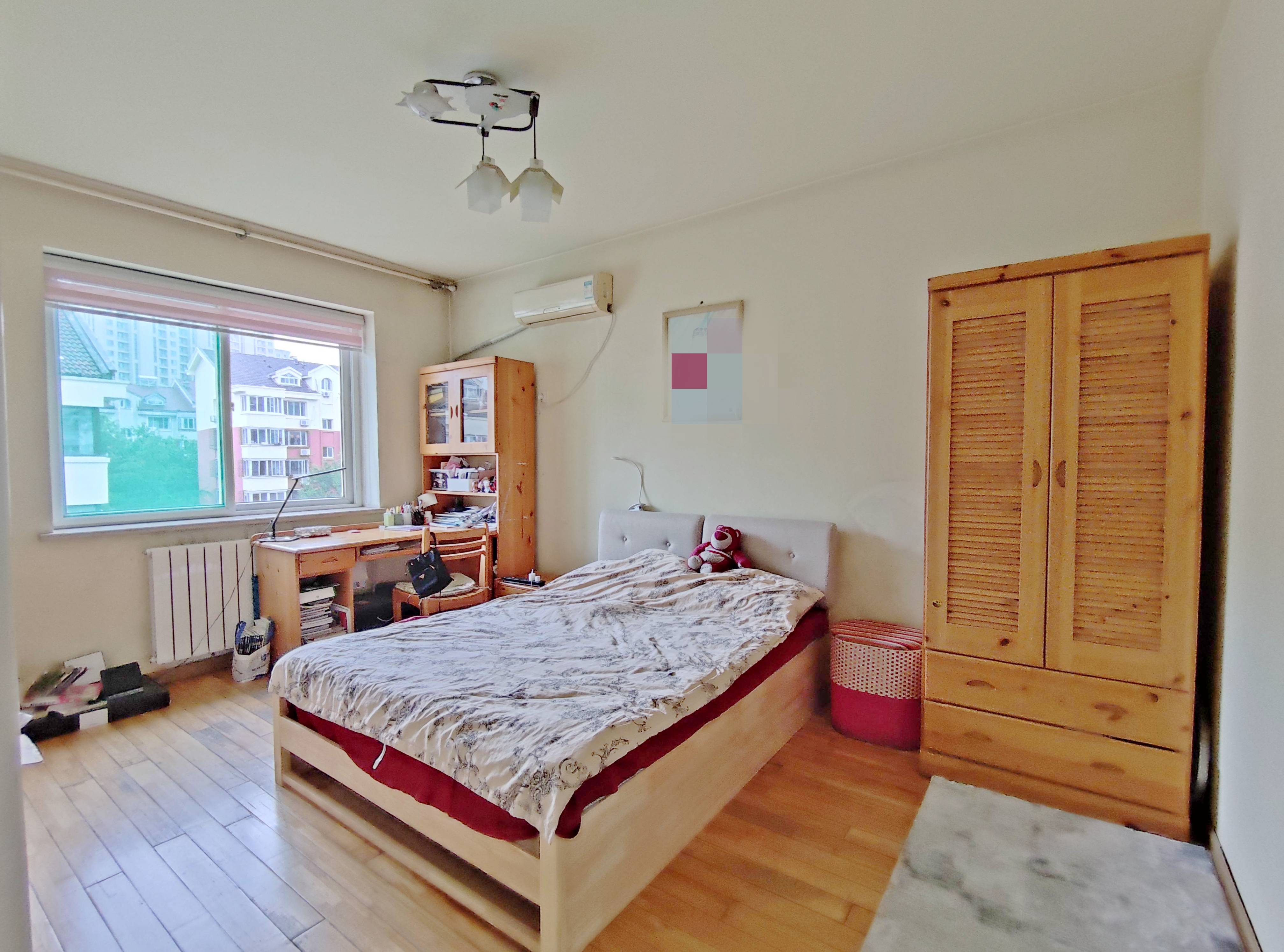 卧龙花园龙和苑