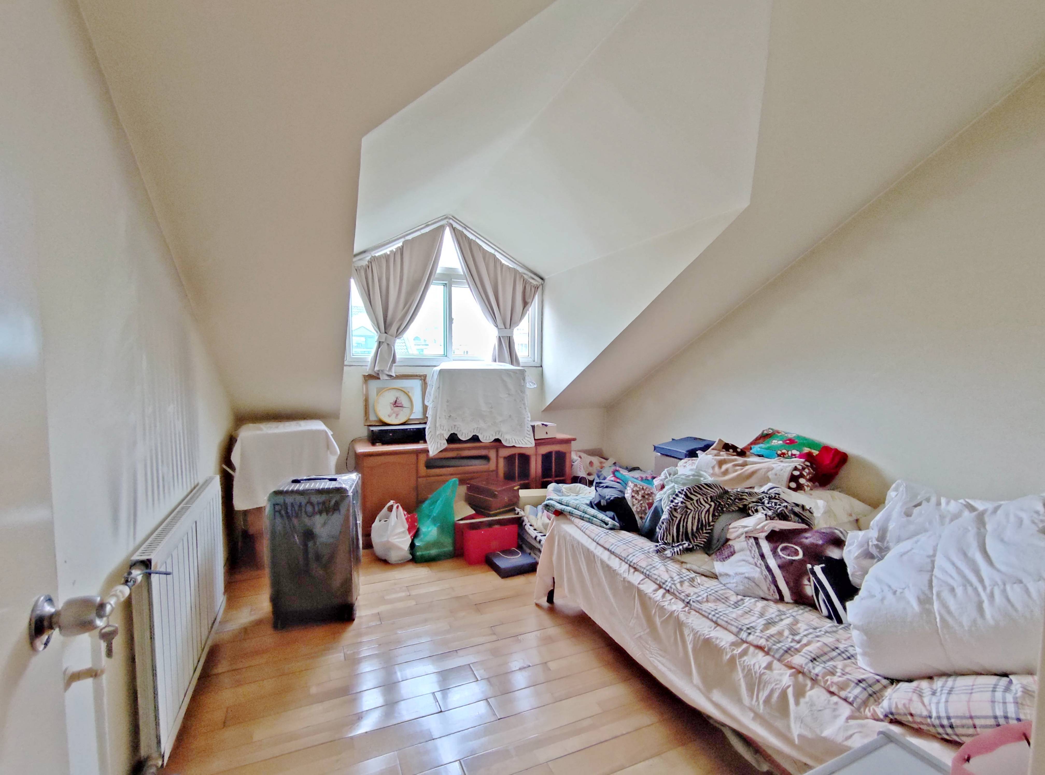 卧龙花园龙和苑