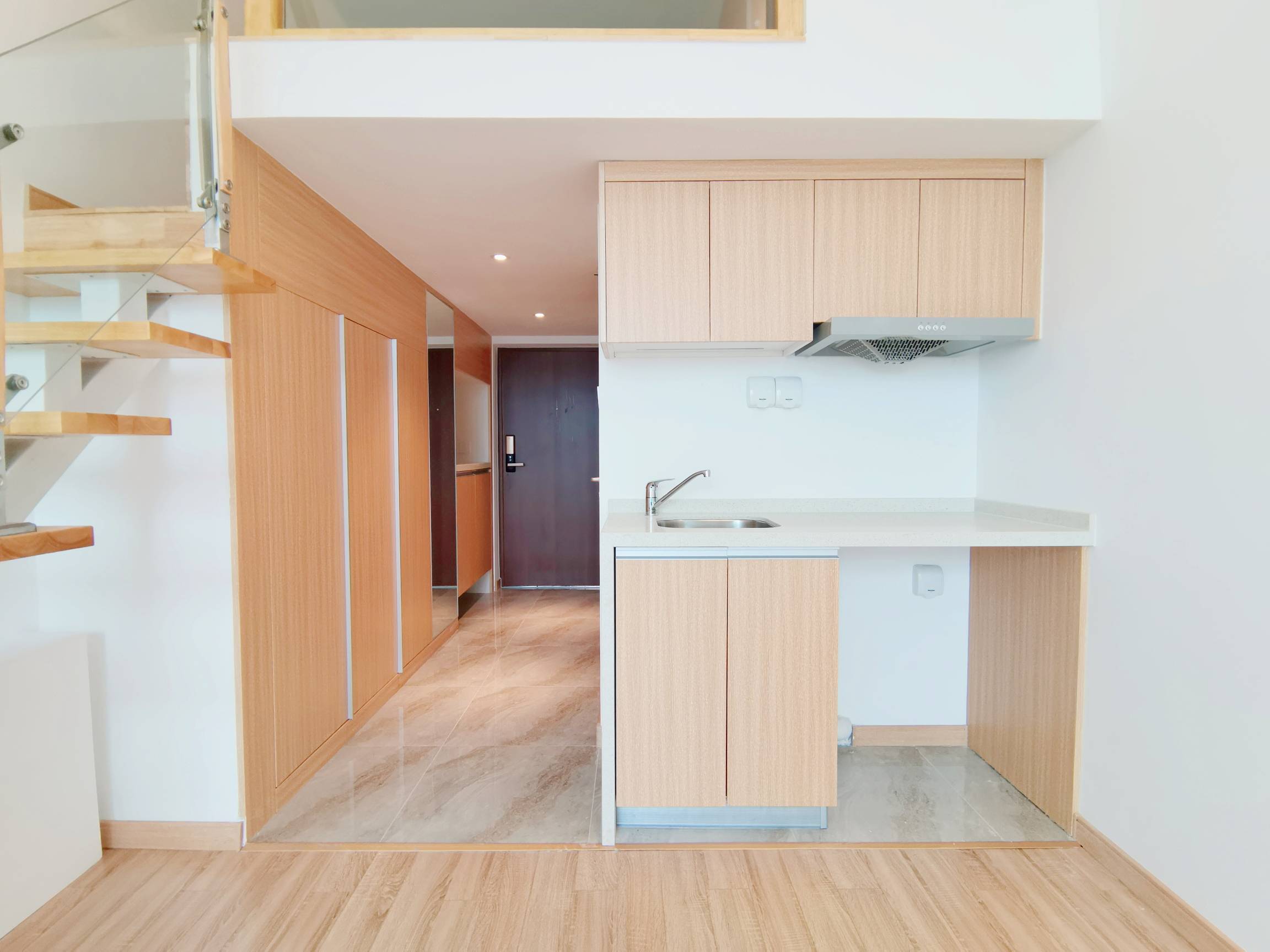 万科大都会万公馆