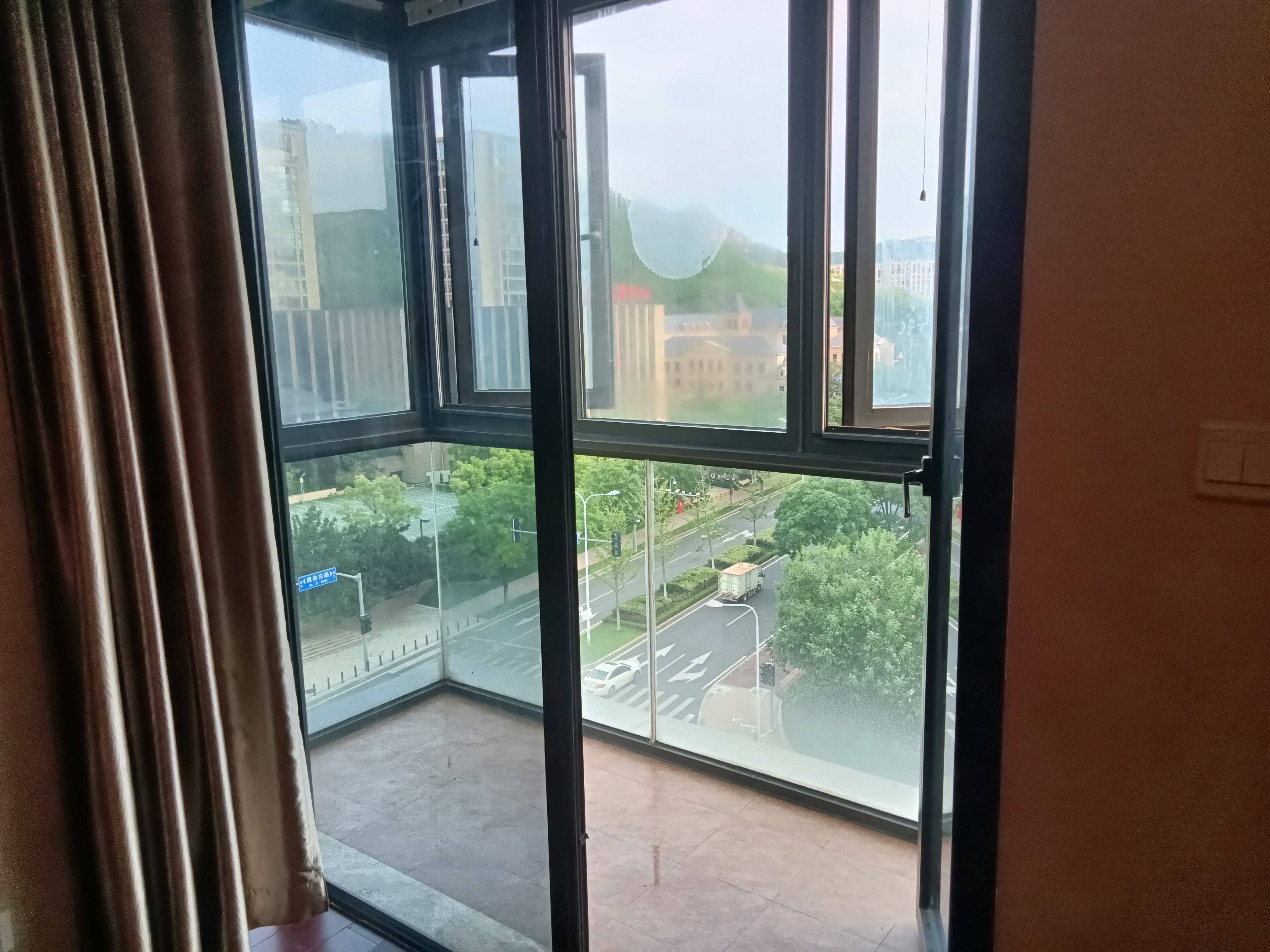 海尔绿城百合园