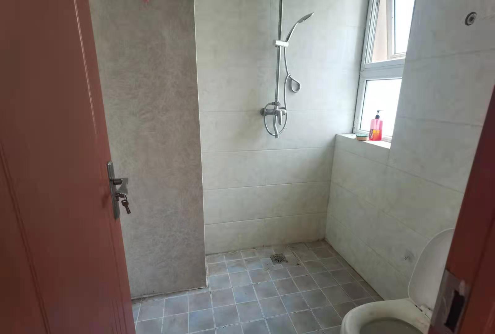 绿地新里香榭丽公馆