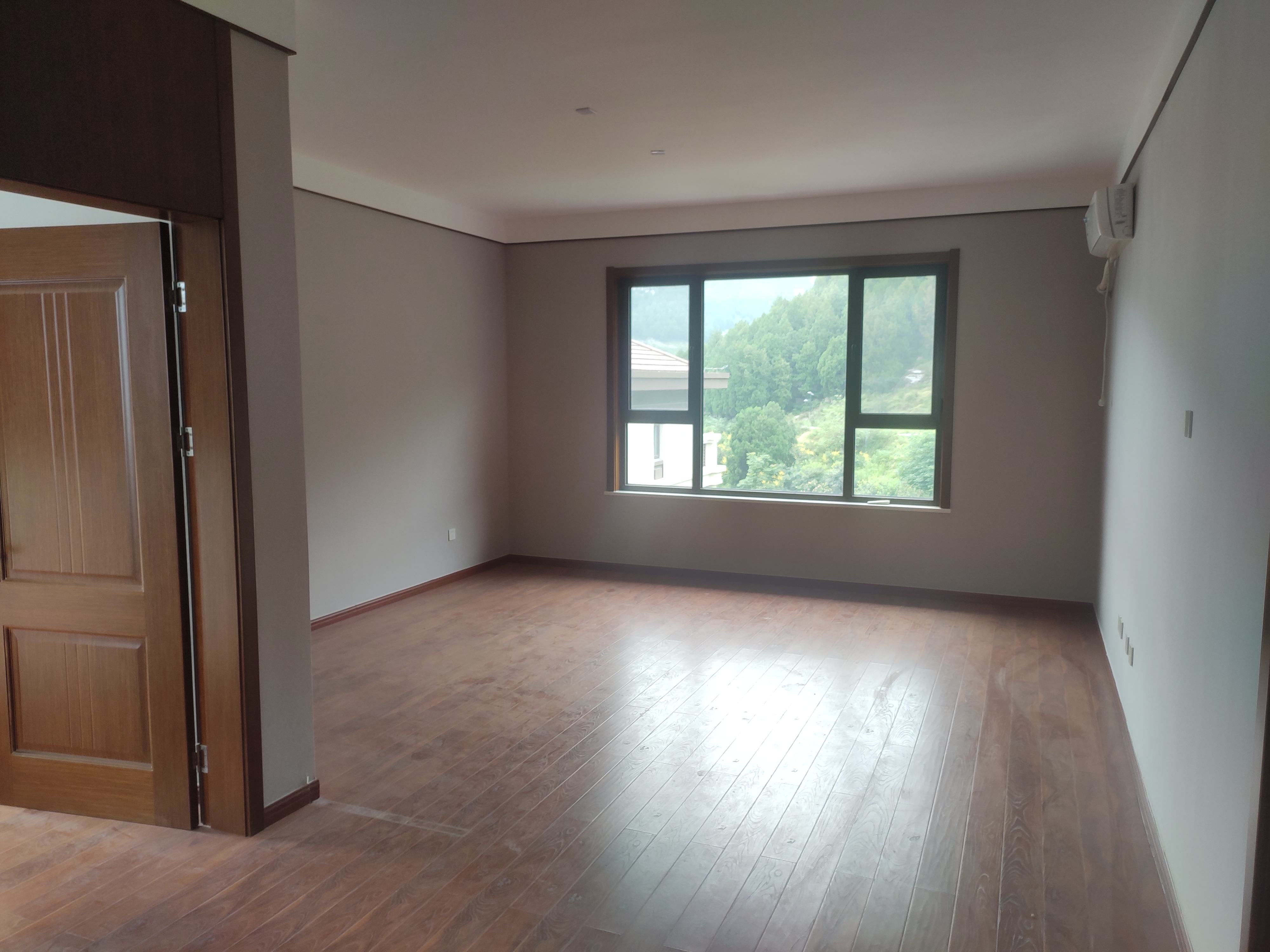 鲁能领秀城漫山香墅天麓