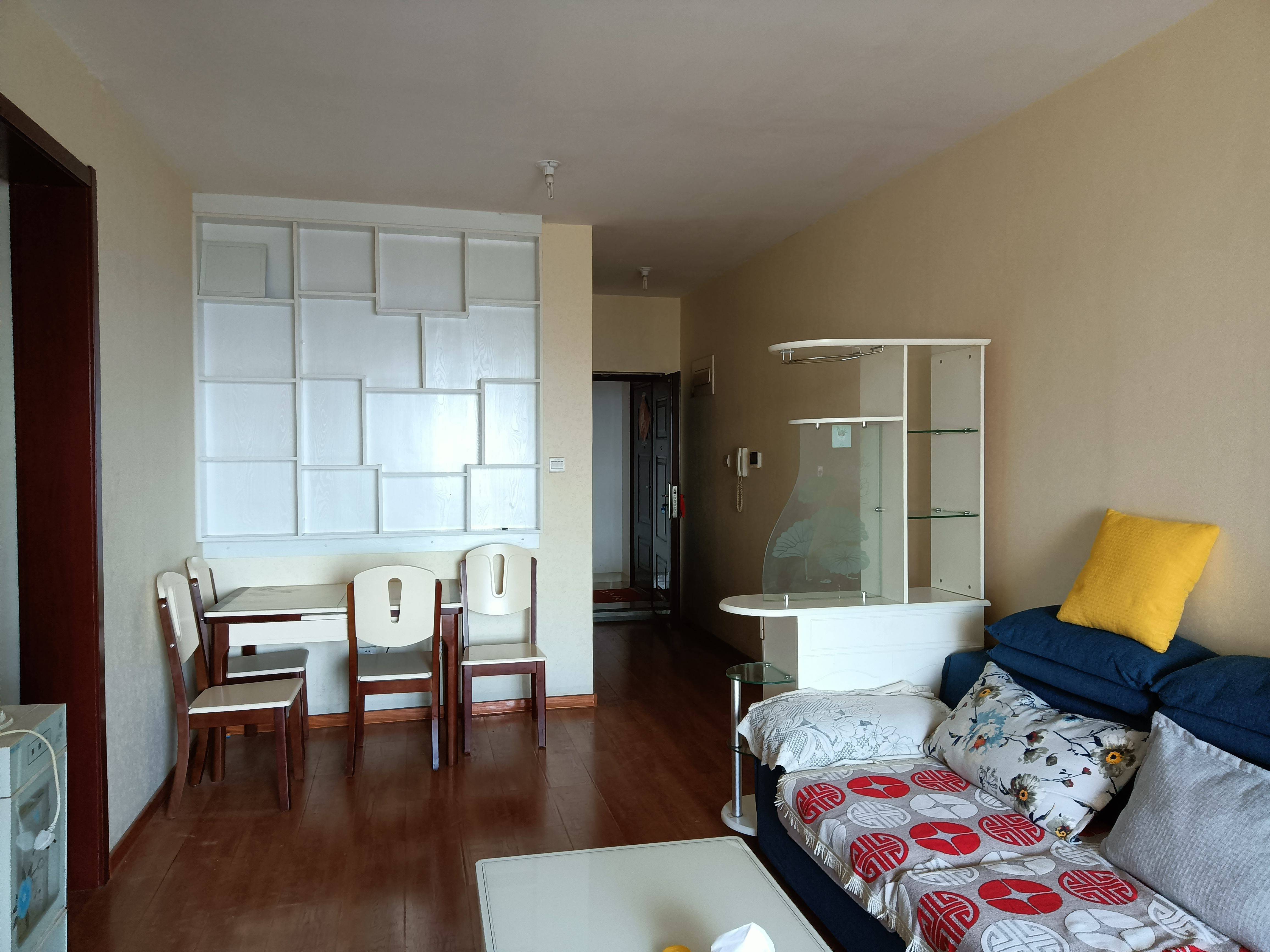 天鸿万象新天云公馆