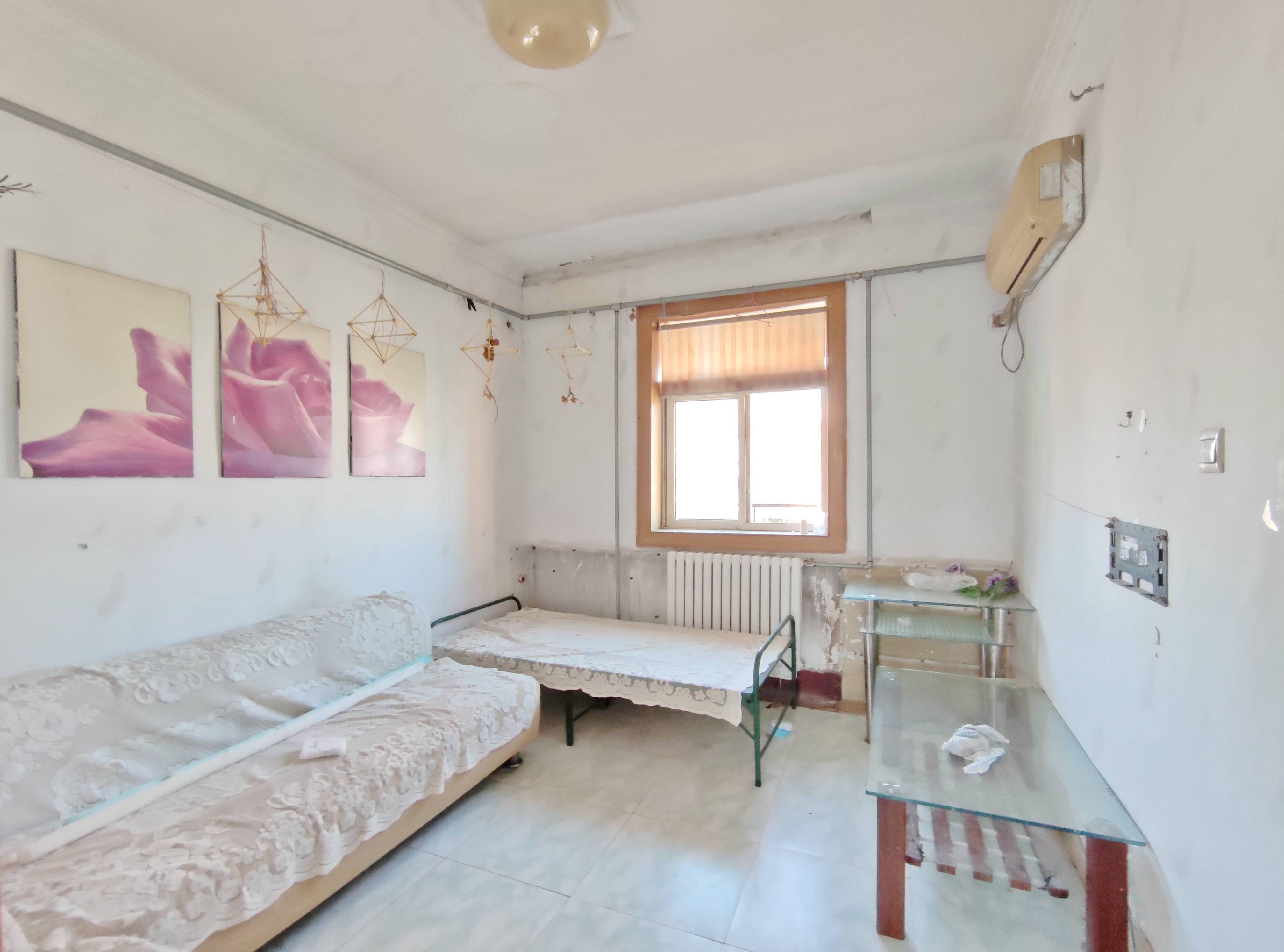 建设路重汽宿舍